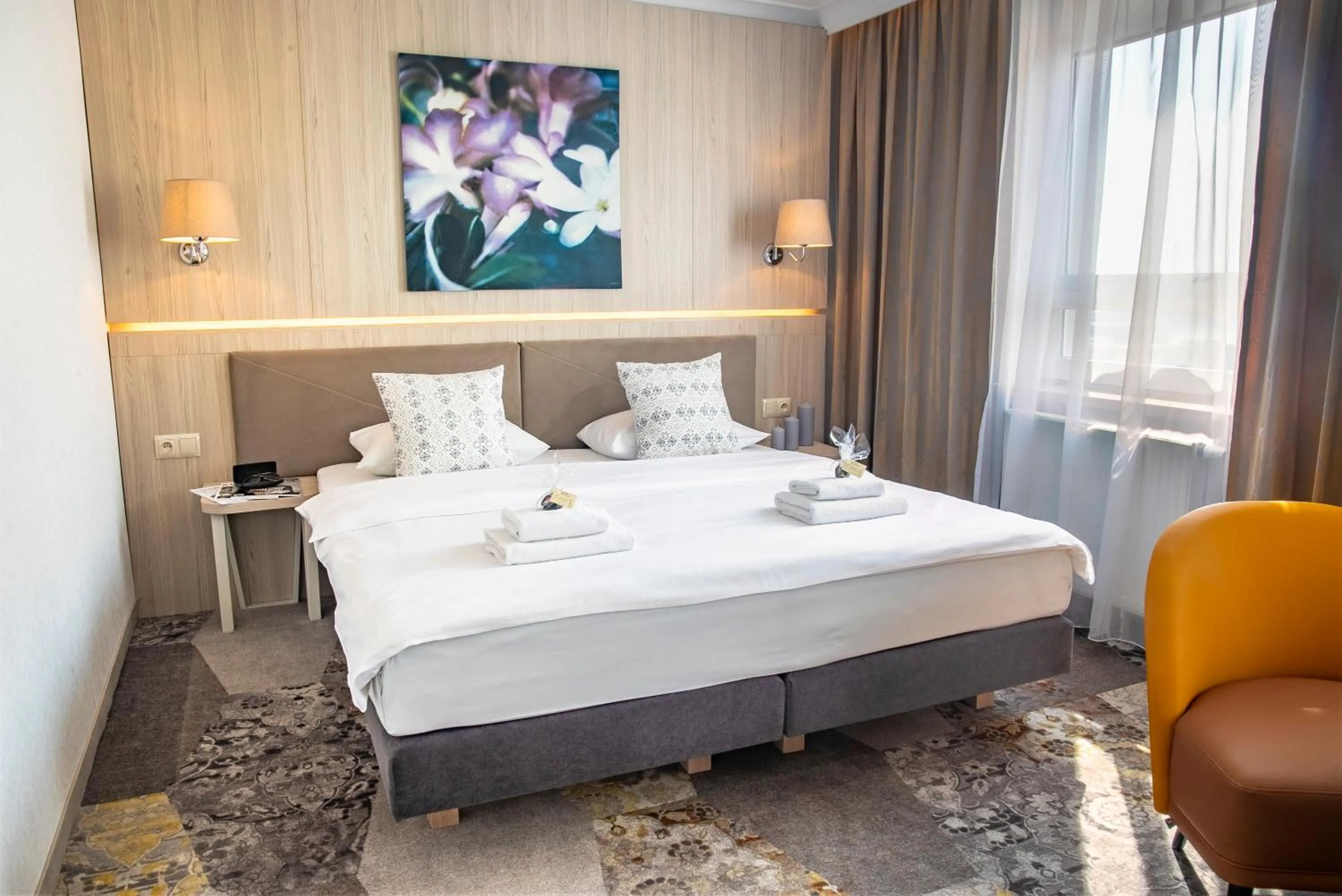 Bed in Hotel Victoria