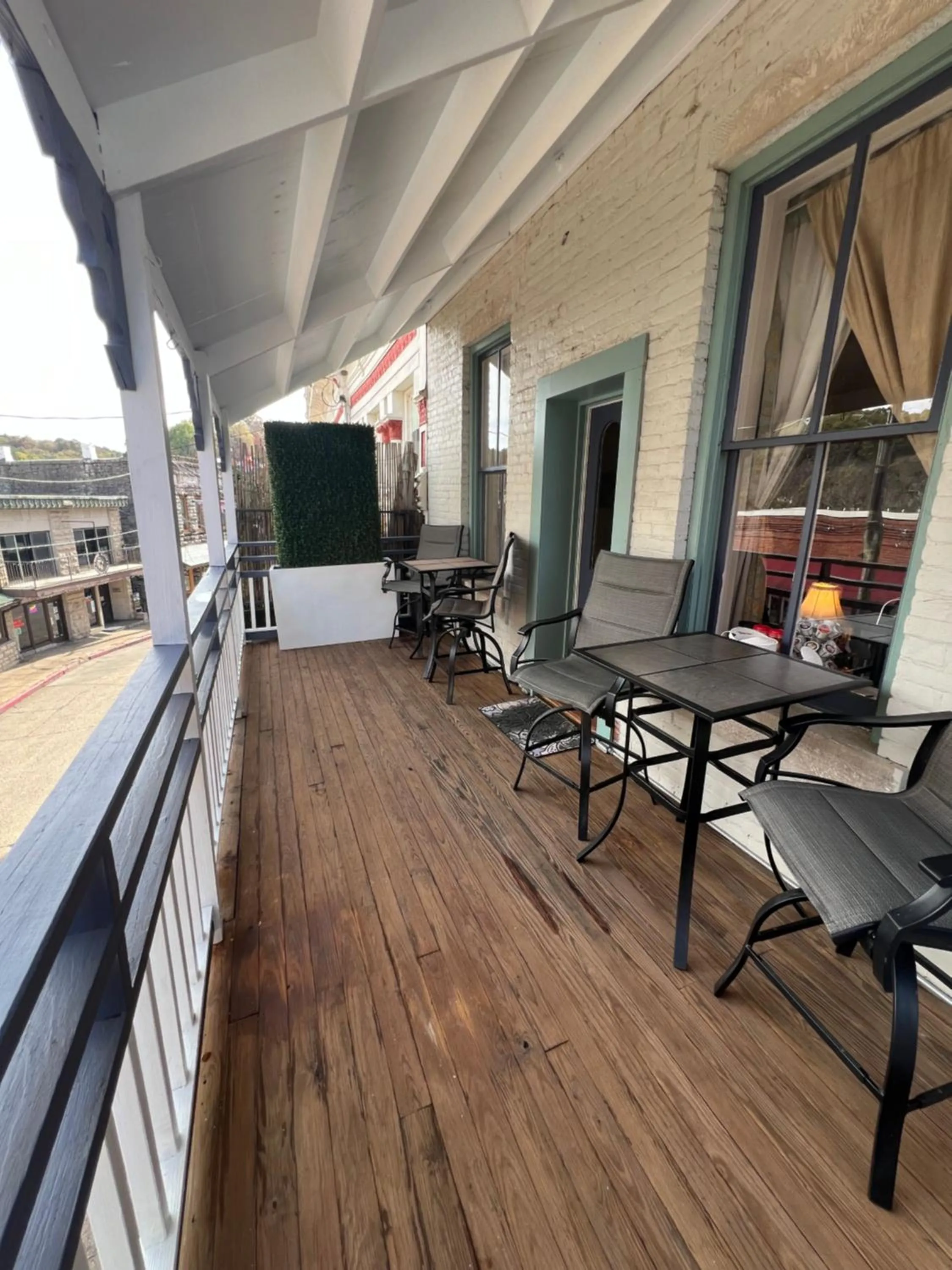 Spring Street Overlook