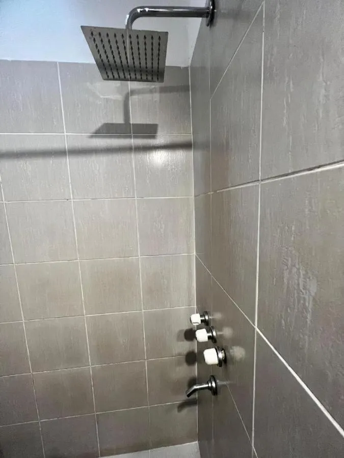 Shower in Hotel Posada del Ángel