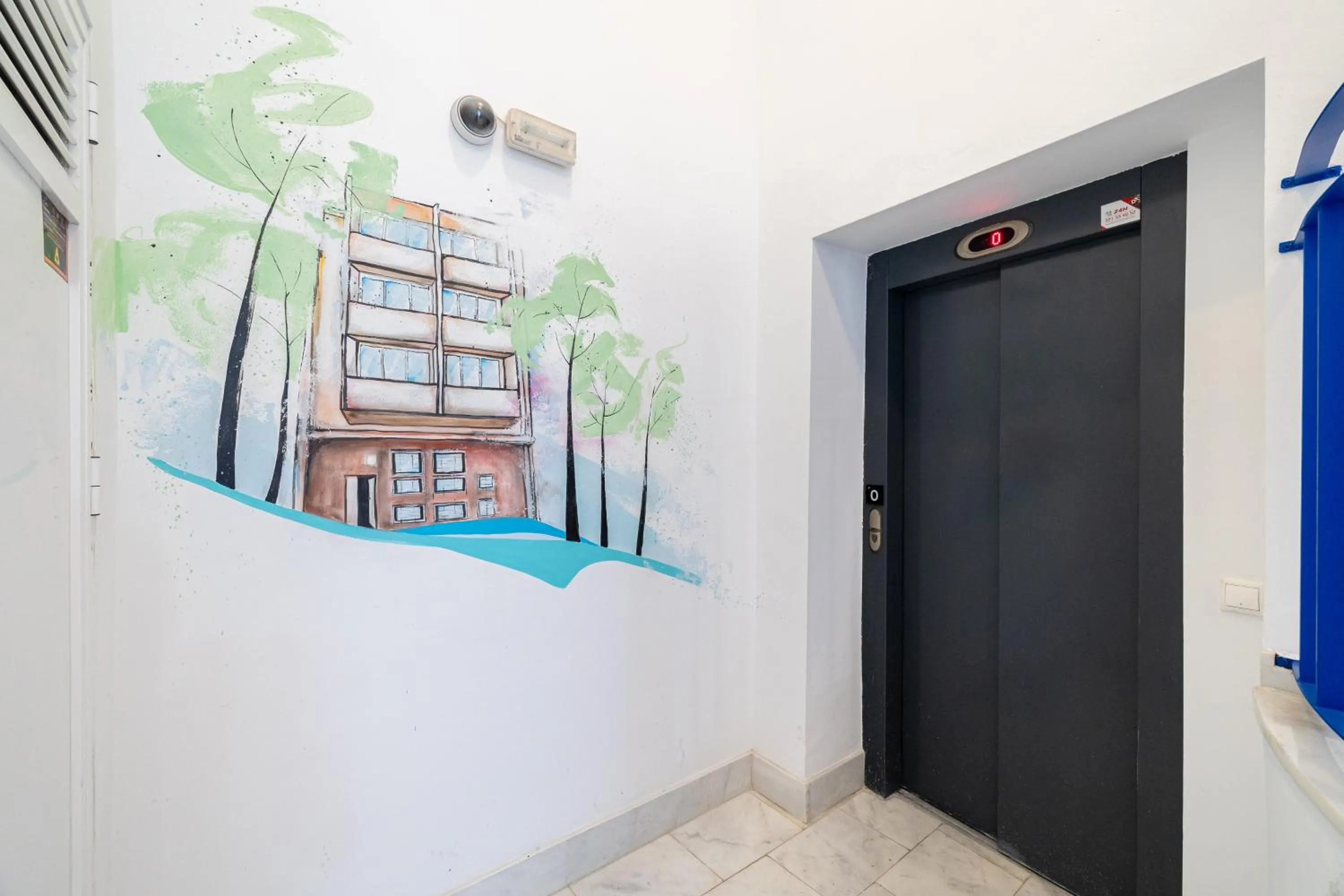 elevator in Holidays2Malaga Studios Juan de Mena