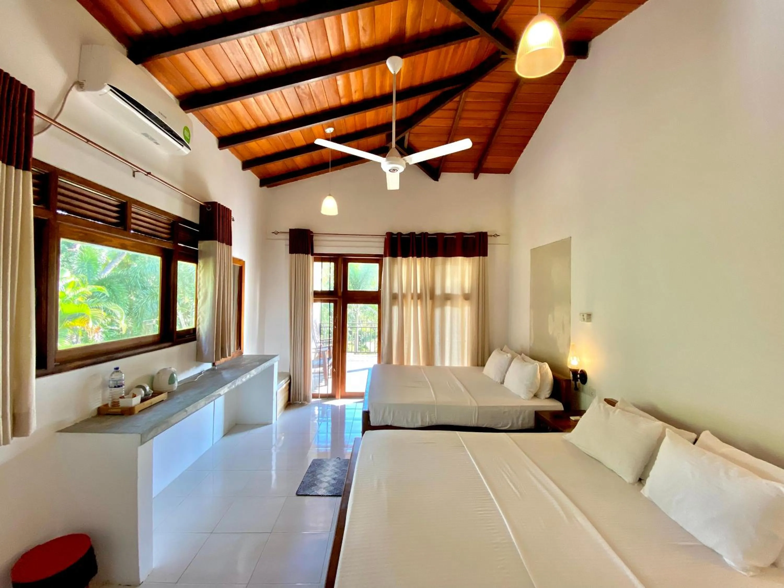 Deluxe Family Room in Mansala Safari House