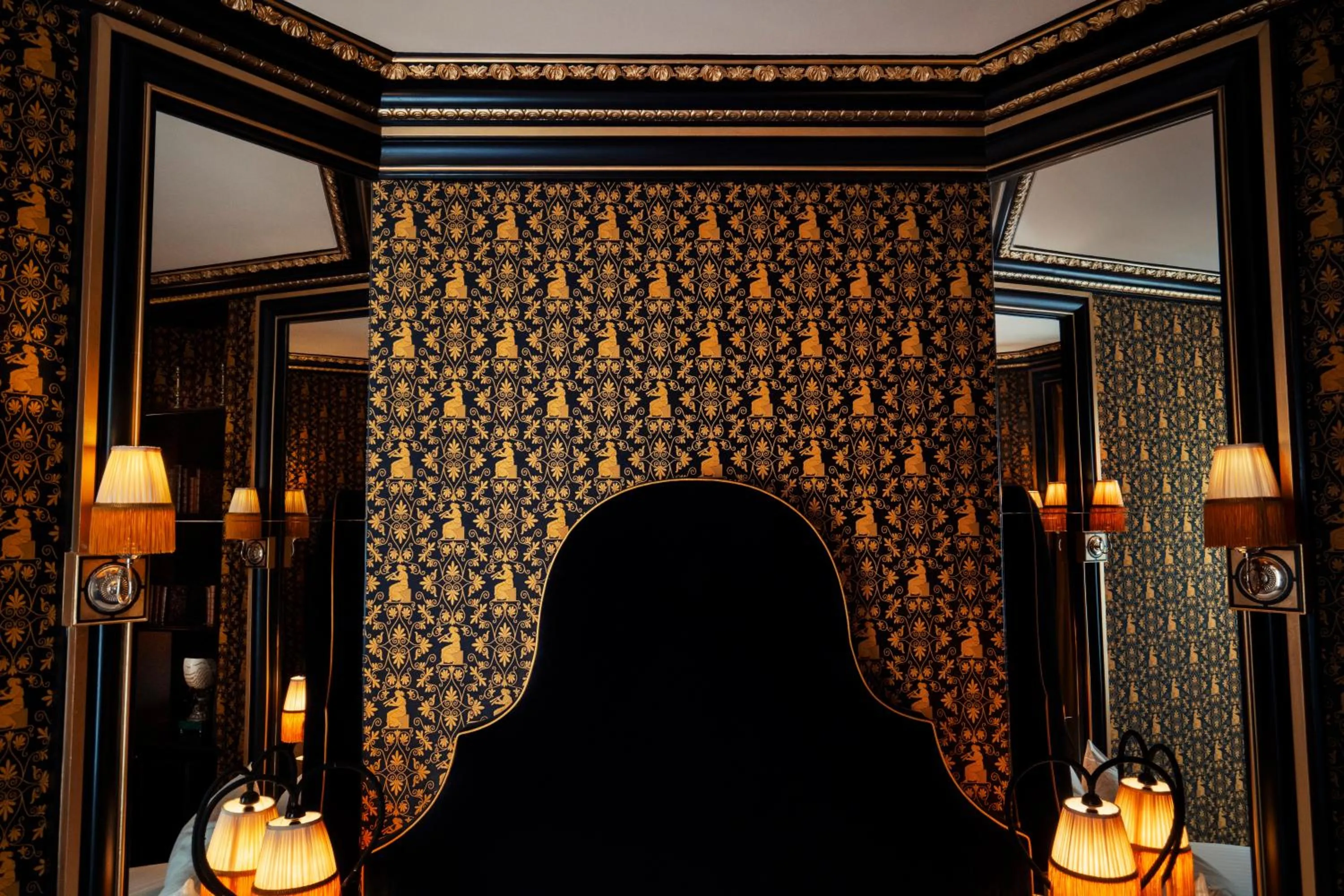 Bed in Maison Souquet, Hotel & Spa