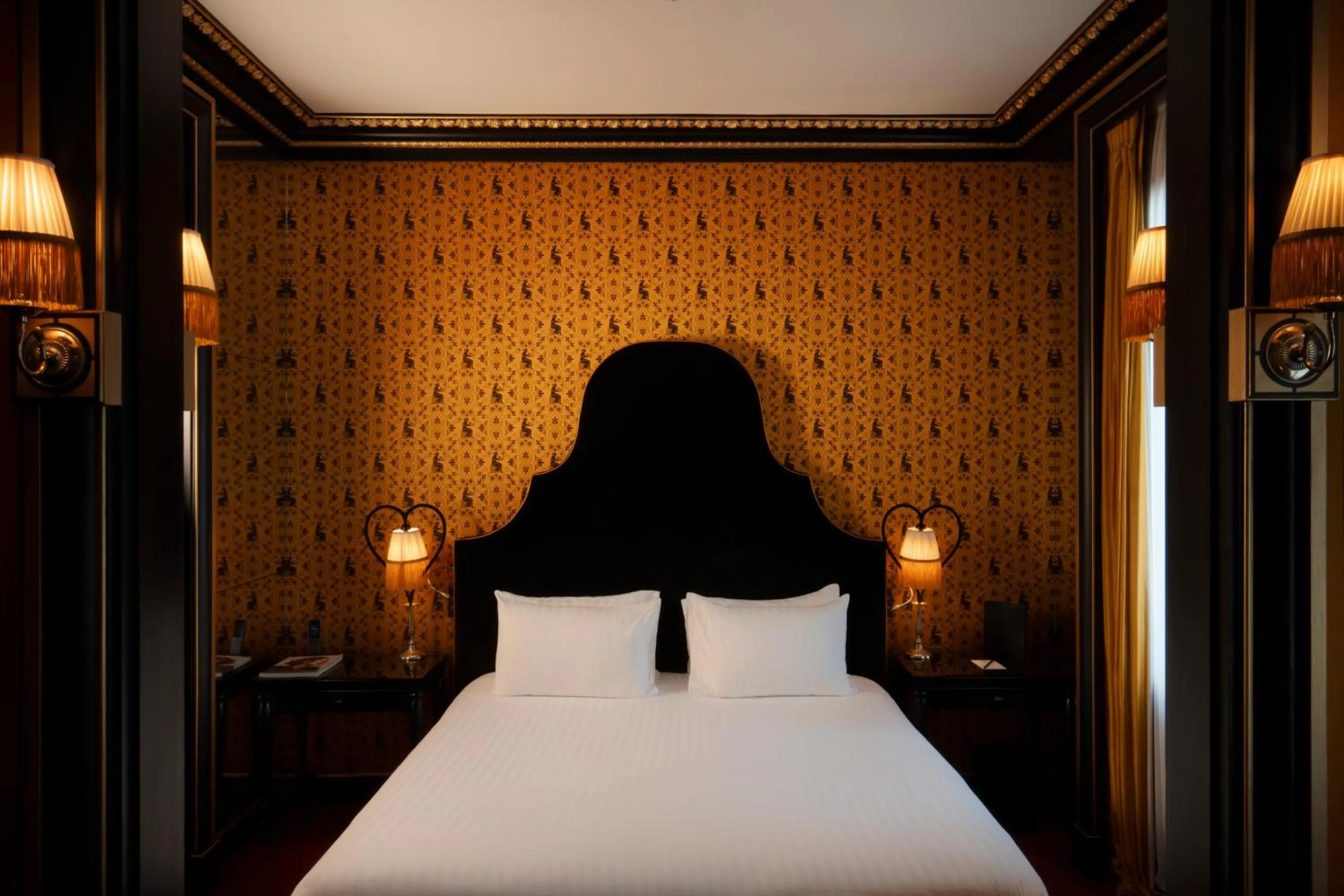 Bed in Maison Souquet, Hotel & Spa