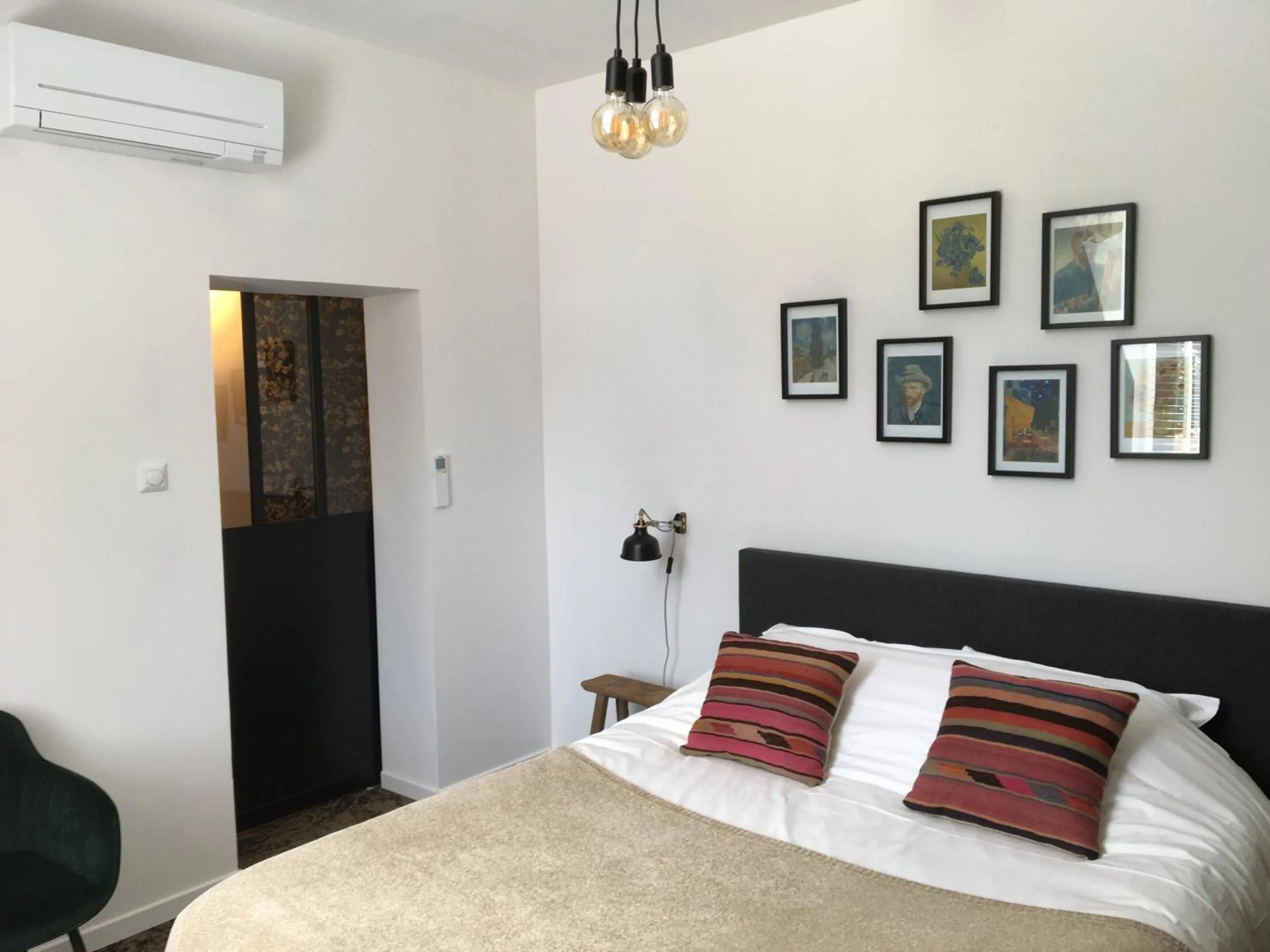 Bed in Boutique Hotel B&B Fleurie