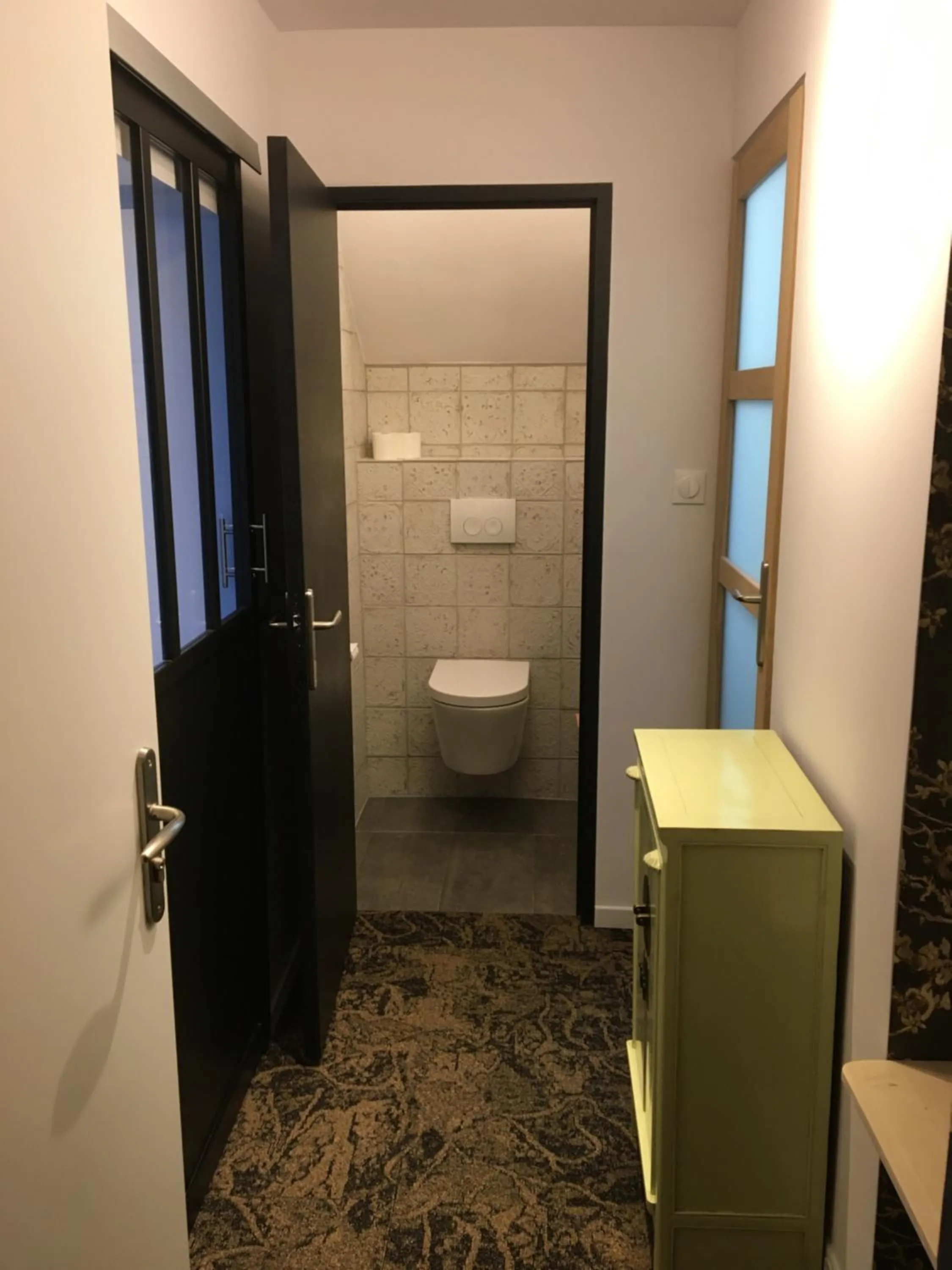 Toilet in Boutique Hotel B&B Fleurie