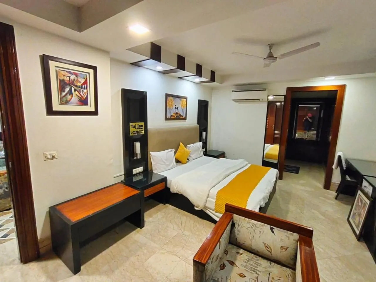 Bed in Taj Inn Residency