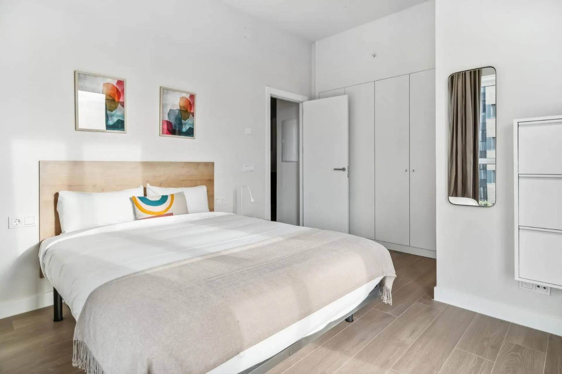 Bed in Truliving Vallecas by Habyt