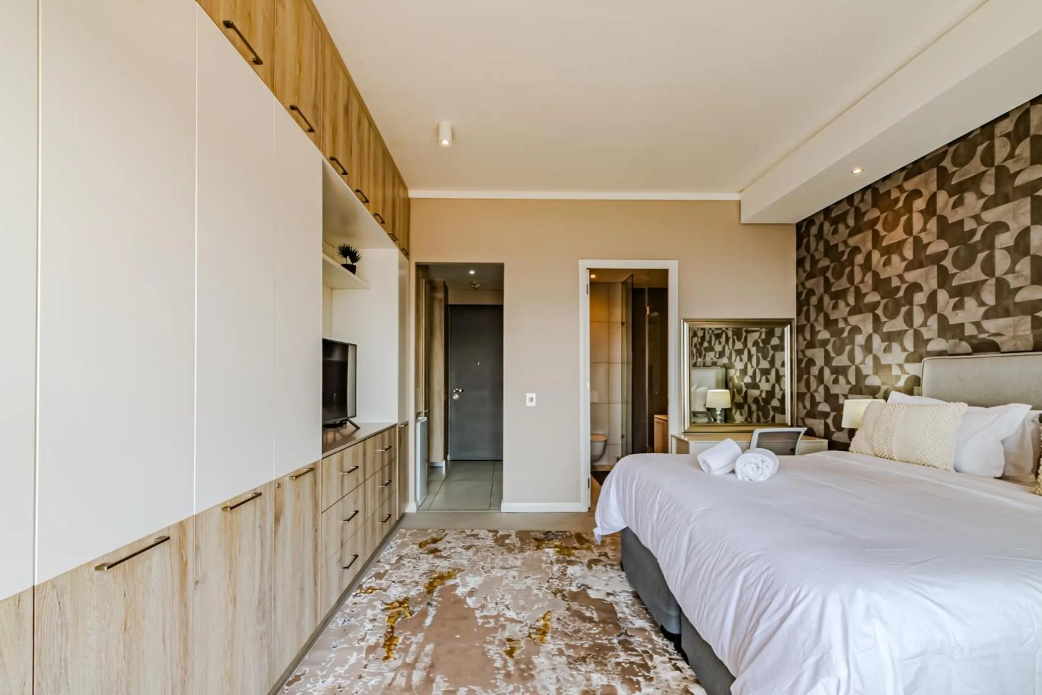 1403 Menlyn Maine Trilogy