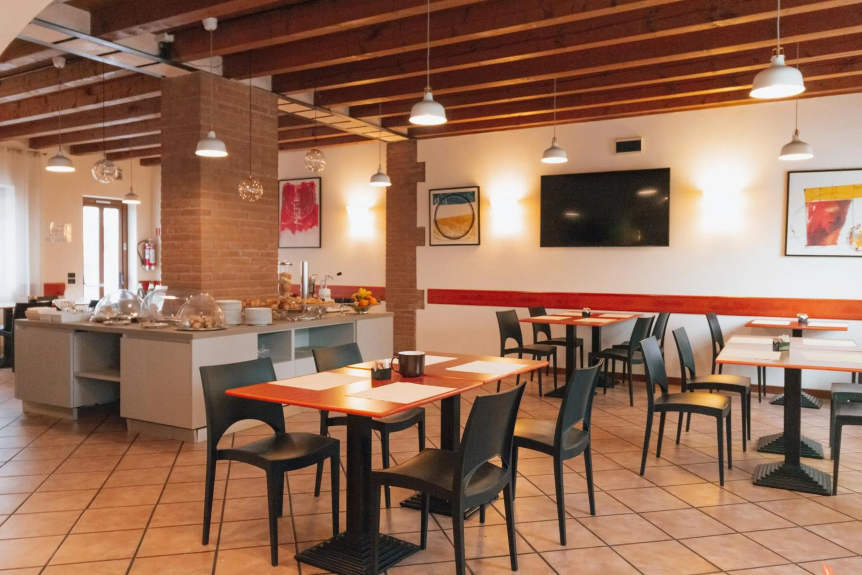 Restaurant/places to eat in Hotel Gattopardo