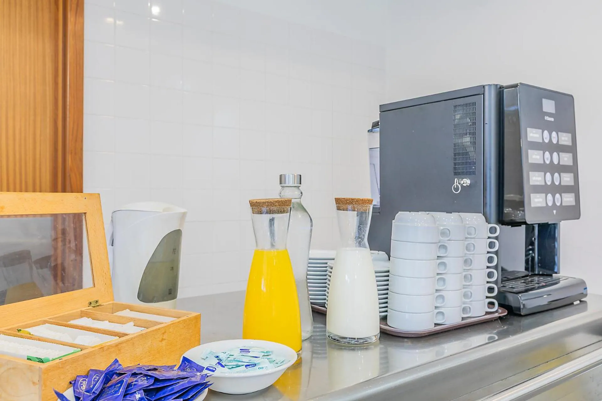 Breakfast in HI Lousã – Pousada de Juventude