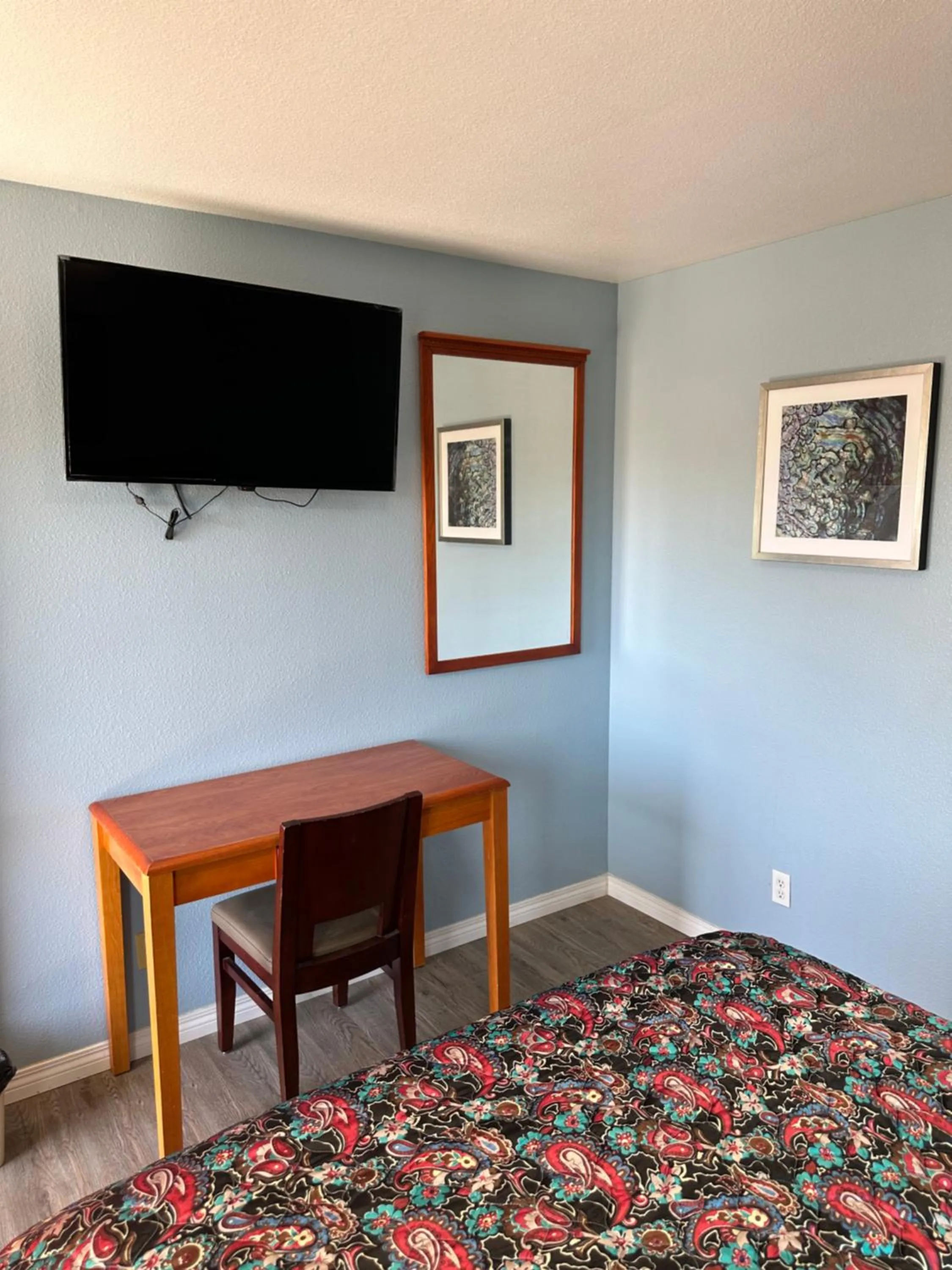 TV and multimedia, Bed in Corcoran Inn