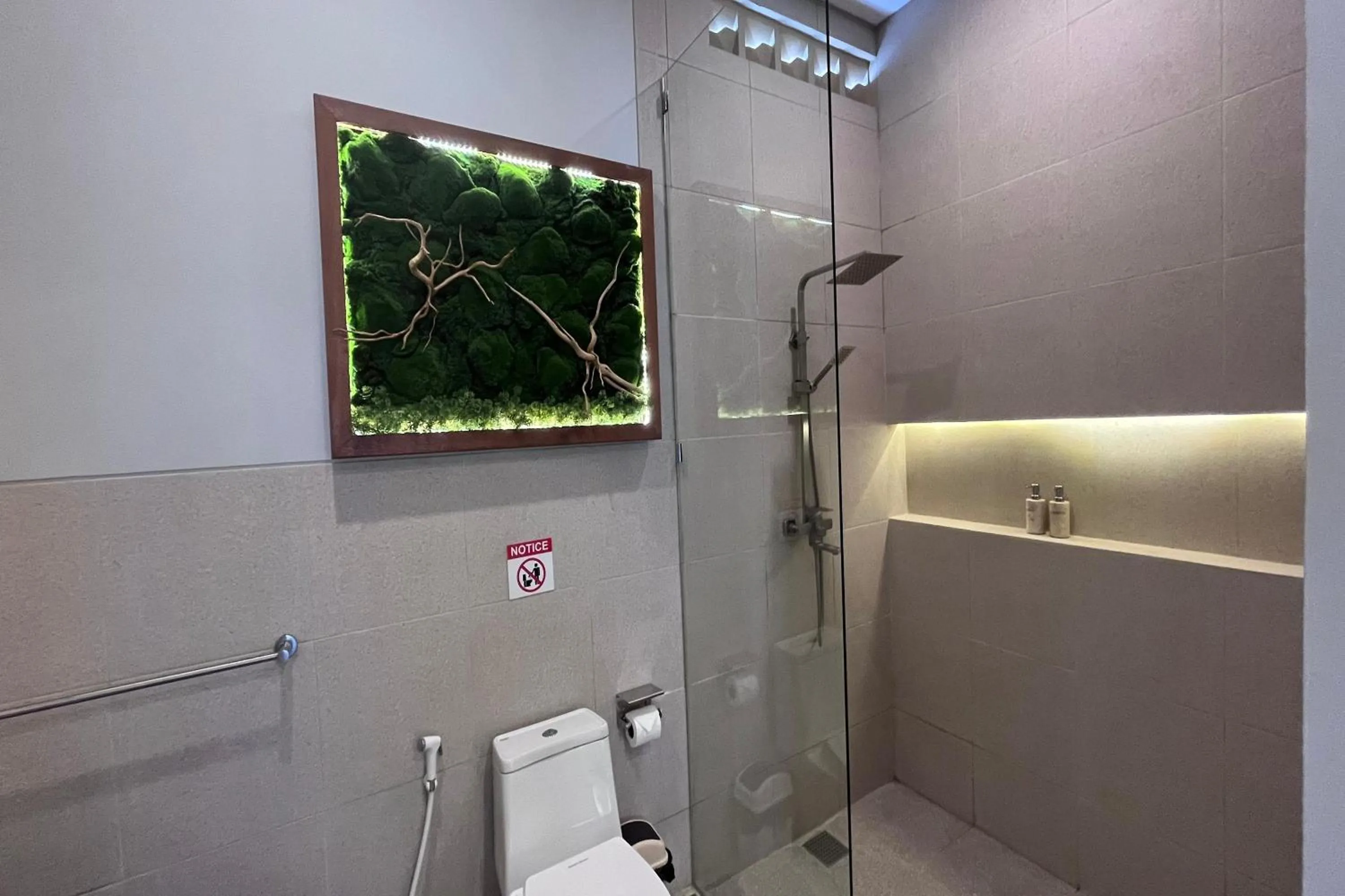 Bathroom in Ranala Coliving