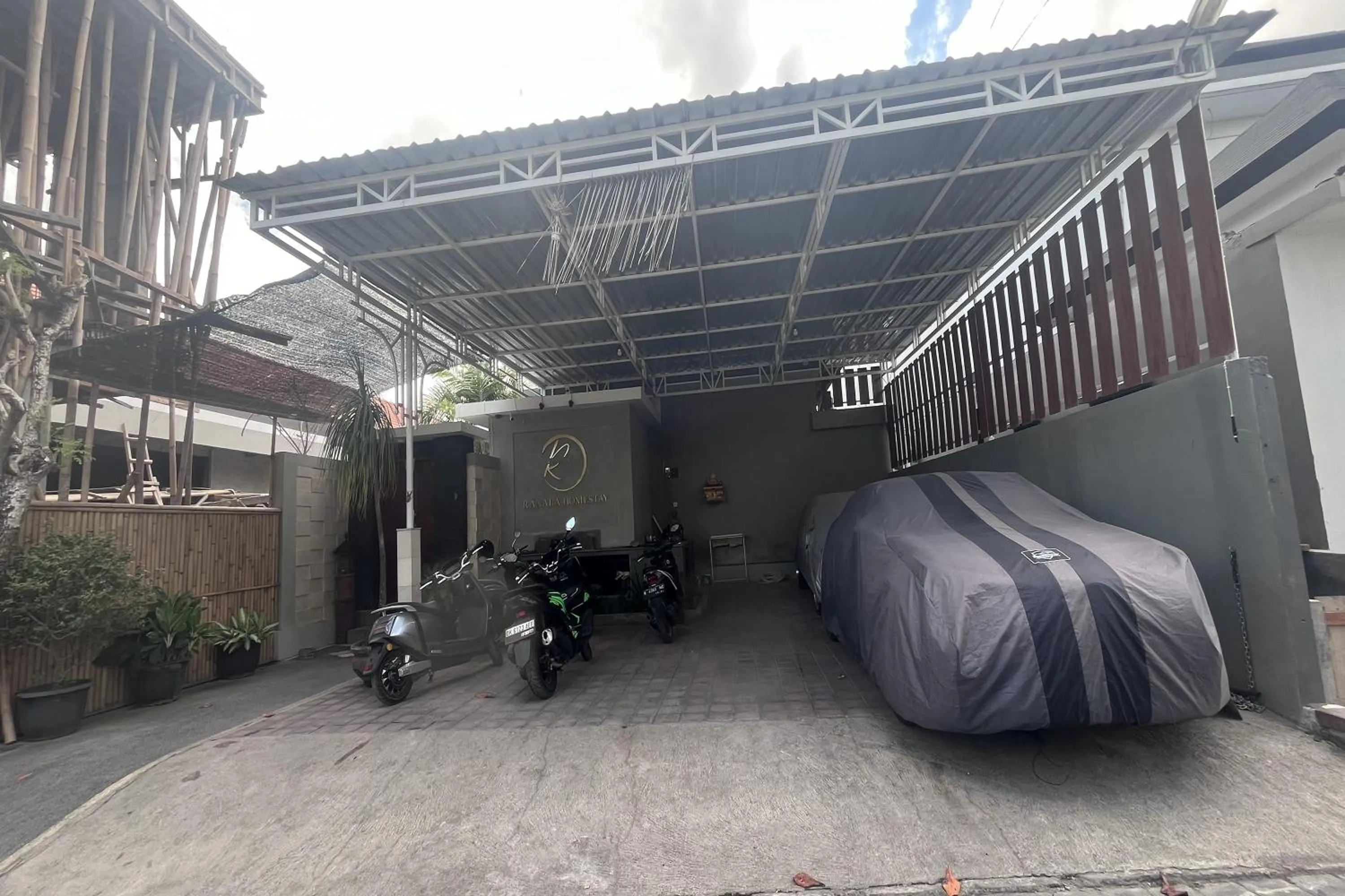 Property building in Ranala Coliving