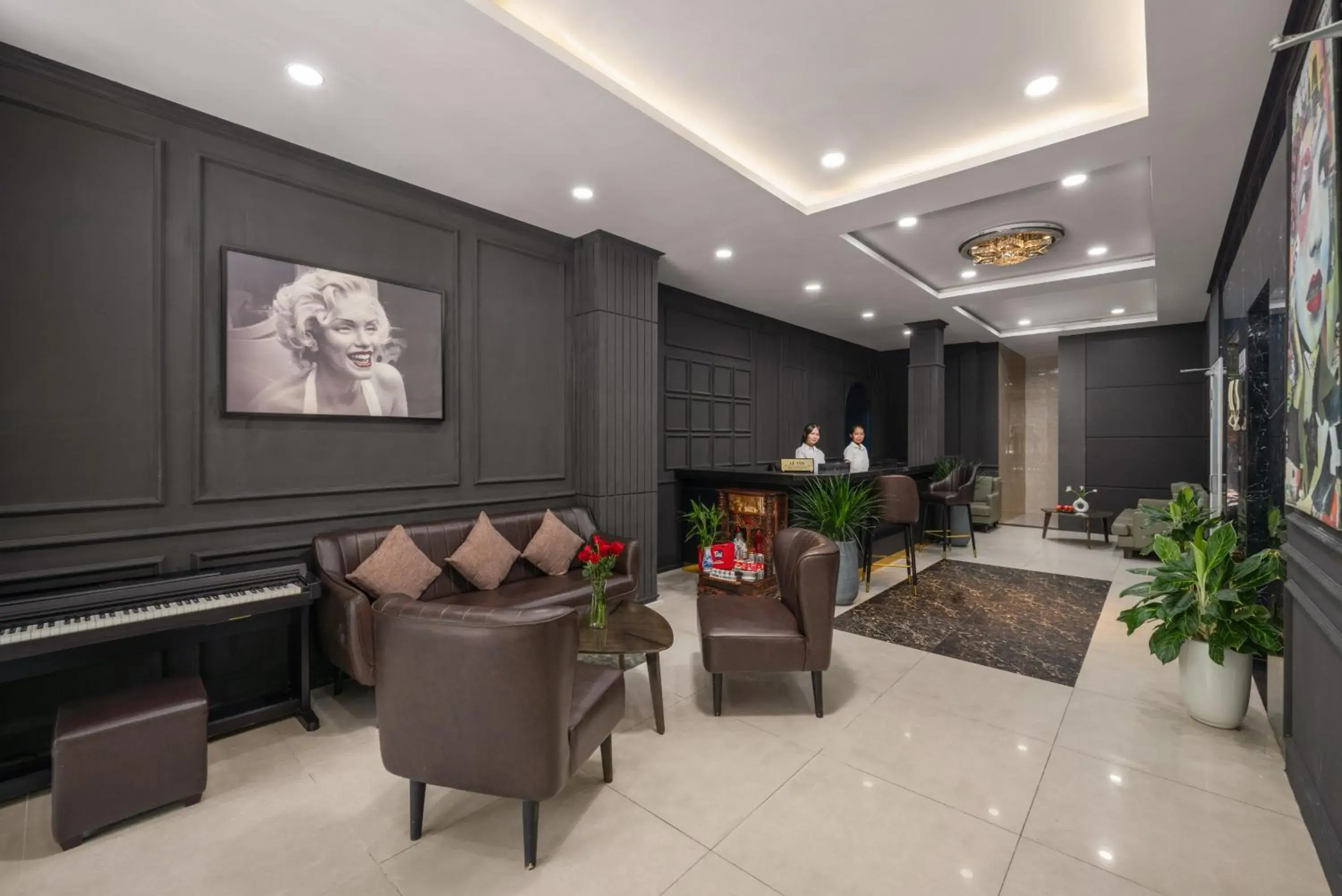 Living room in Platinum Orchid Hotel Danang Living room in Platinum Orchid Hotel Danang