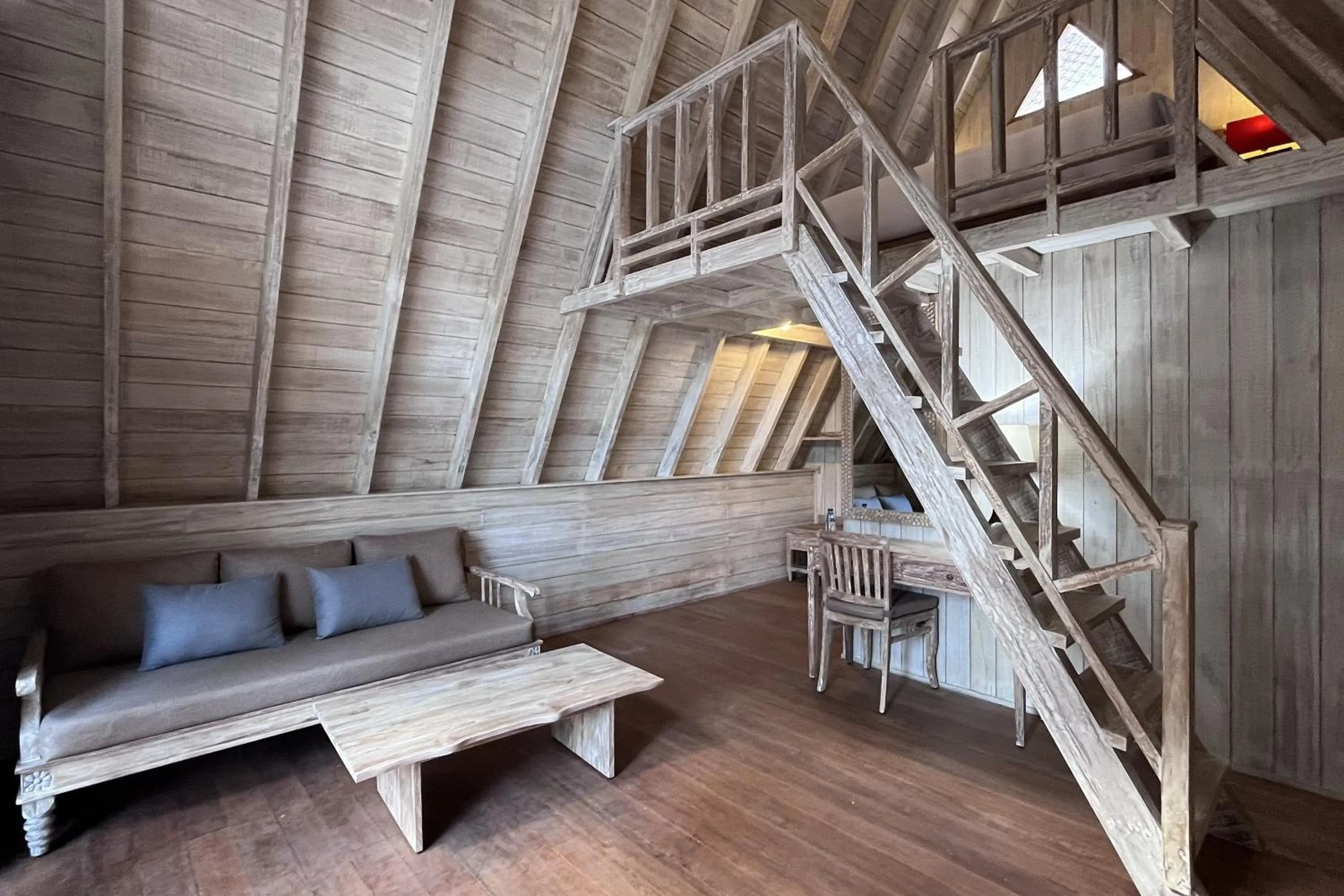 Seating area in Rama Garden Lembongan