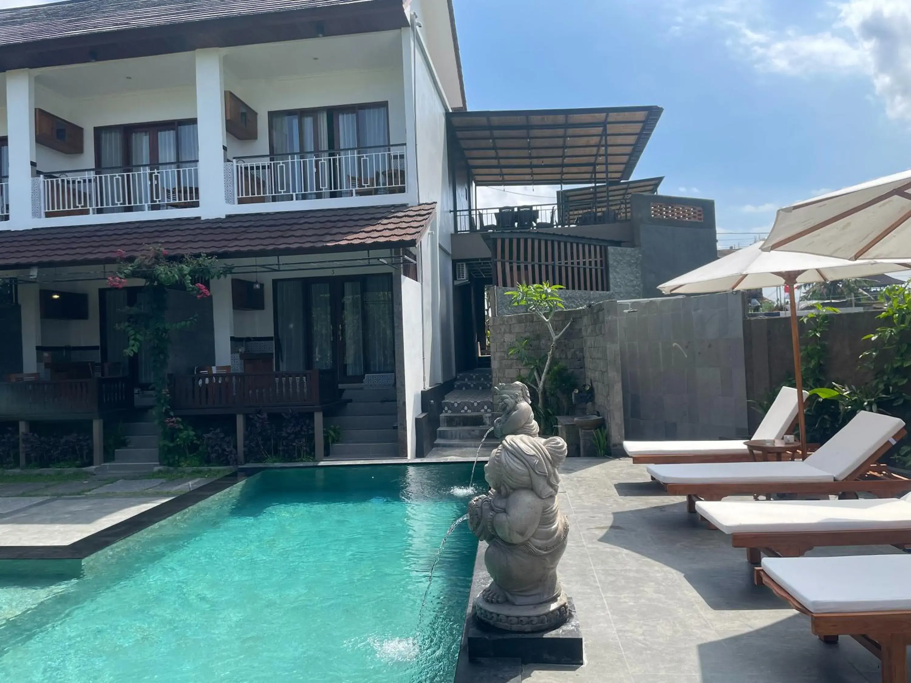 Property building in Nivaluma Property building in Nivaluma