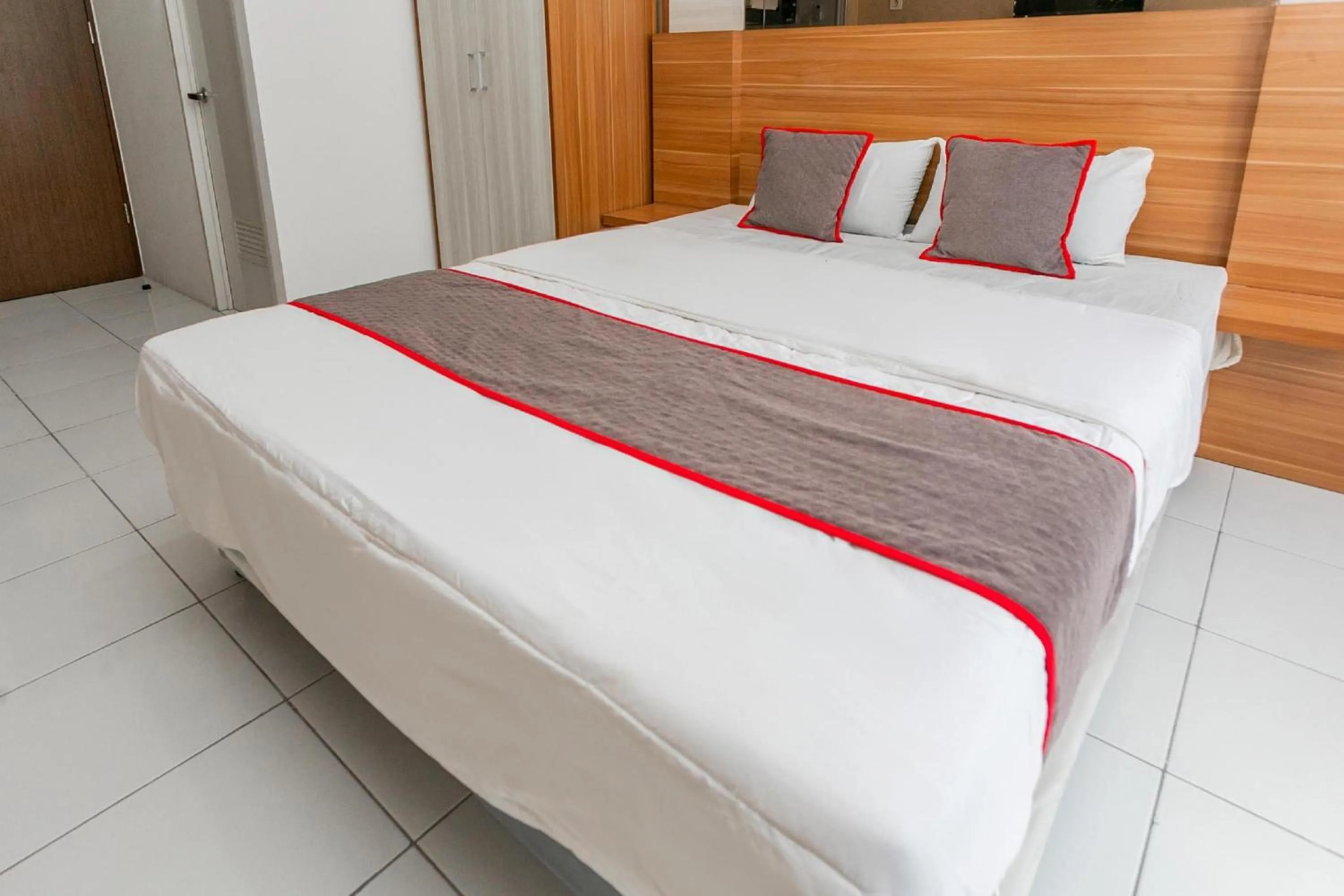 View (from property/room), Bed in Hotel O Tower Mahakam serviced apartment Riverview Jababeka