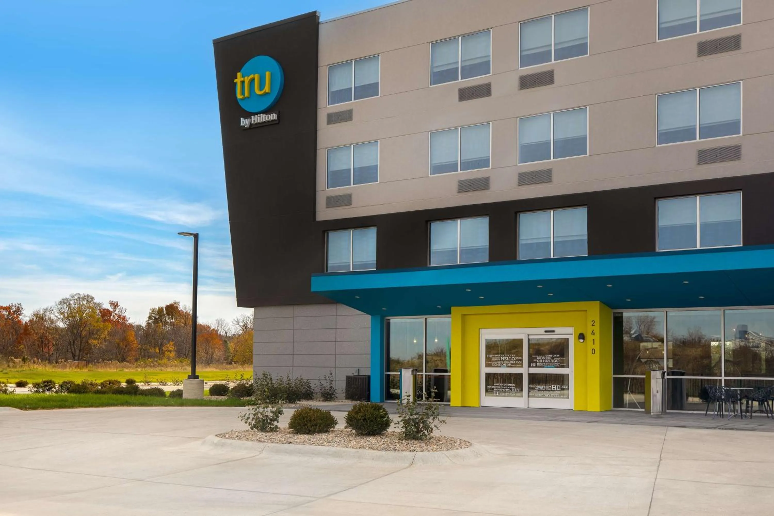 Property building in Tru By Hilton Anderson