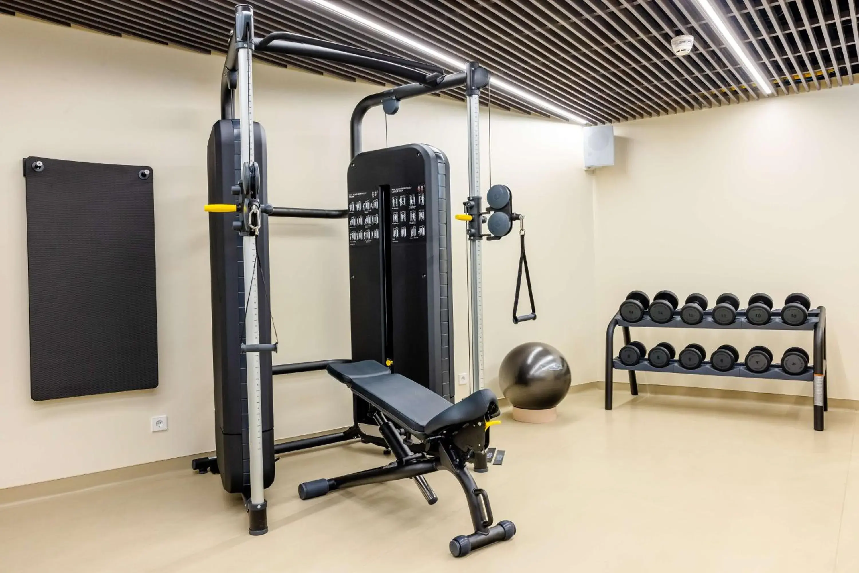 Fitness centre/facilities in Cenica Porto Hotel, Curio Collection By Hilton Fitness centre/facilities in Cenica Porto Hotel, Curio Collection By Hilton