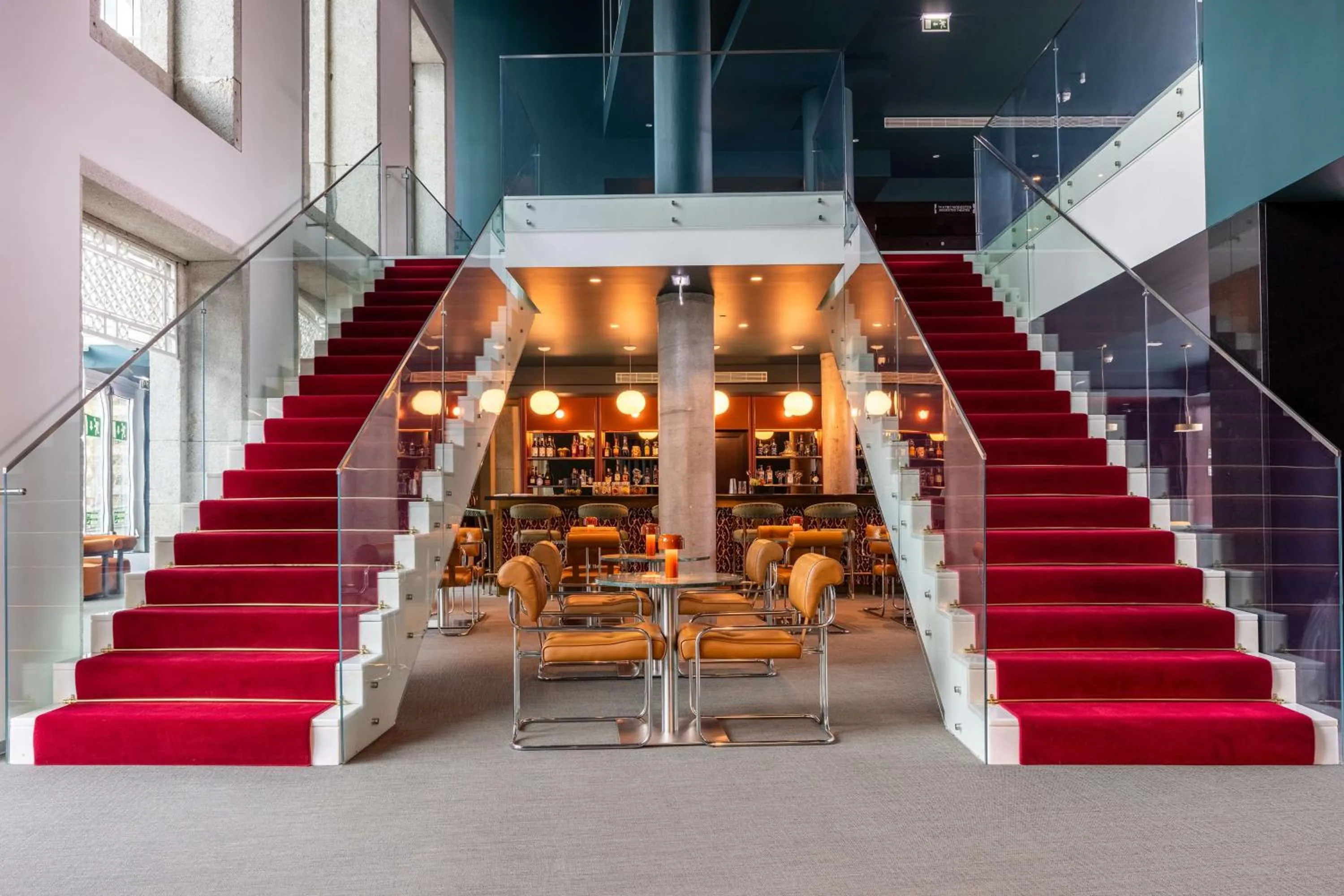 Cenica Porto Hotel, Curio Collection By Hilton