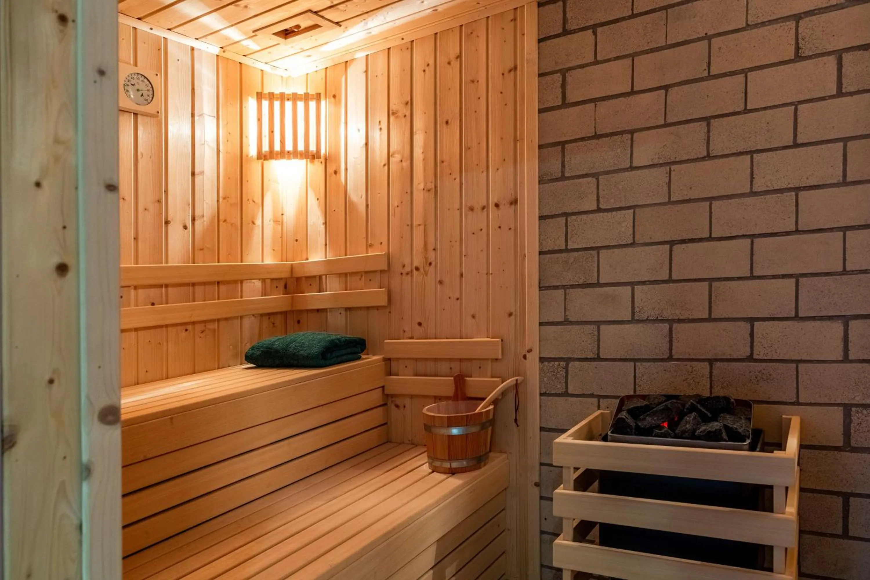 Sauna in Cenica Porto Hotel, Curio Collection By Hilton