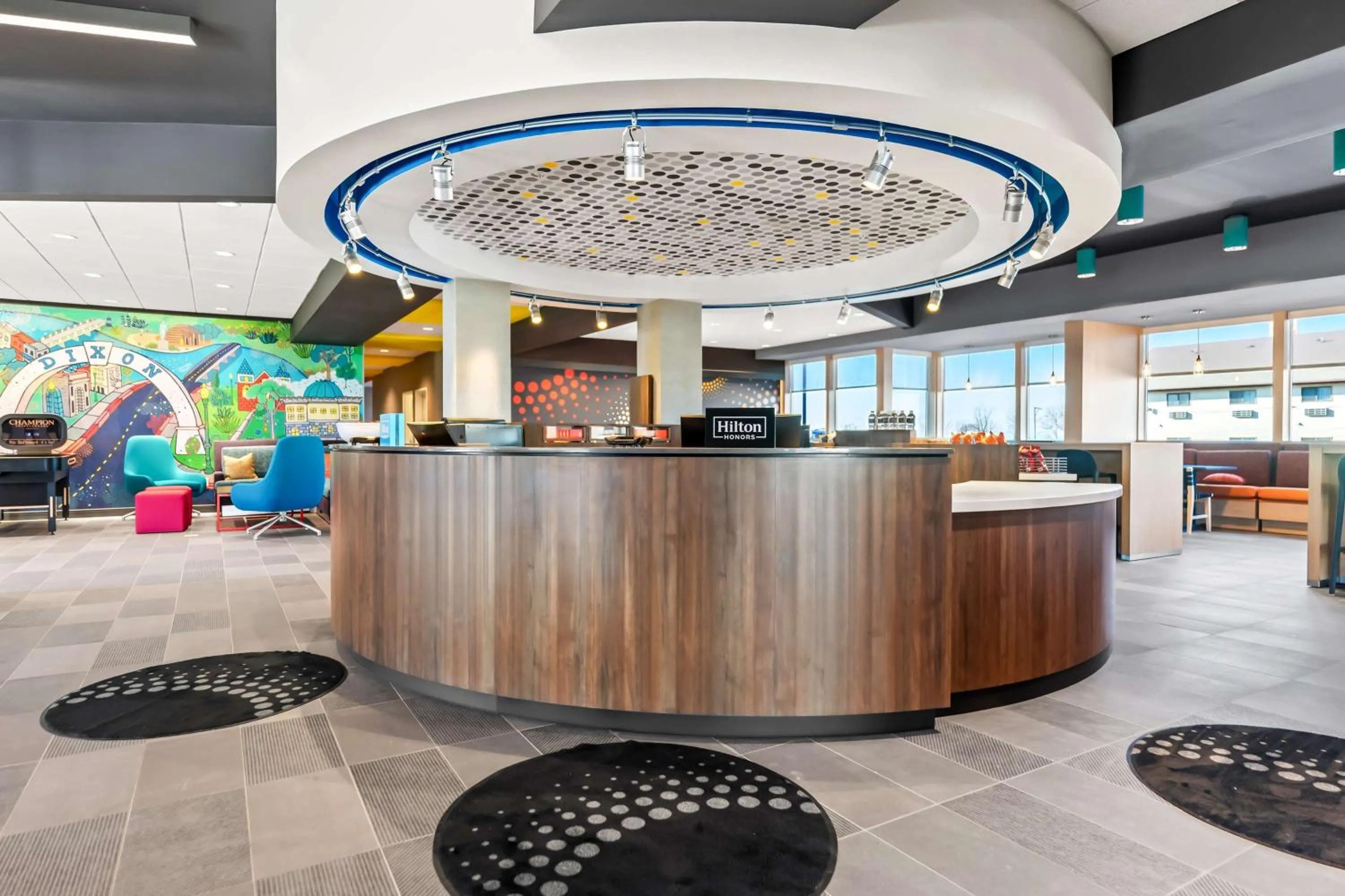 Lobby or reception in Tru By Hilton Dixon