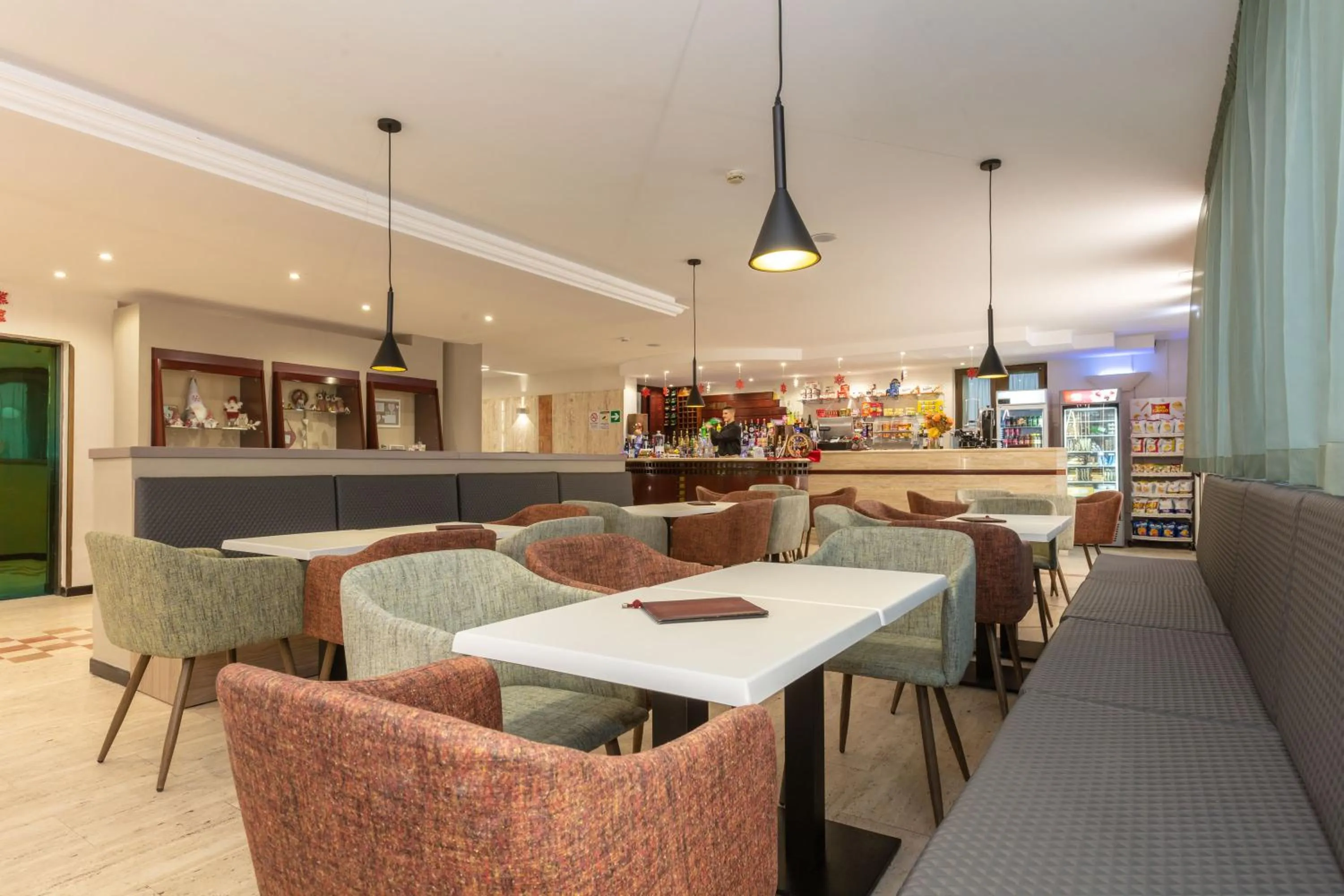 Lounge or bar in Hotel Miletto