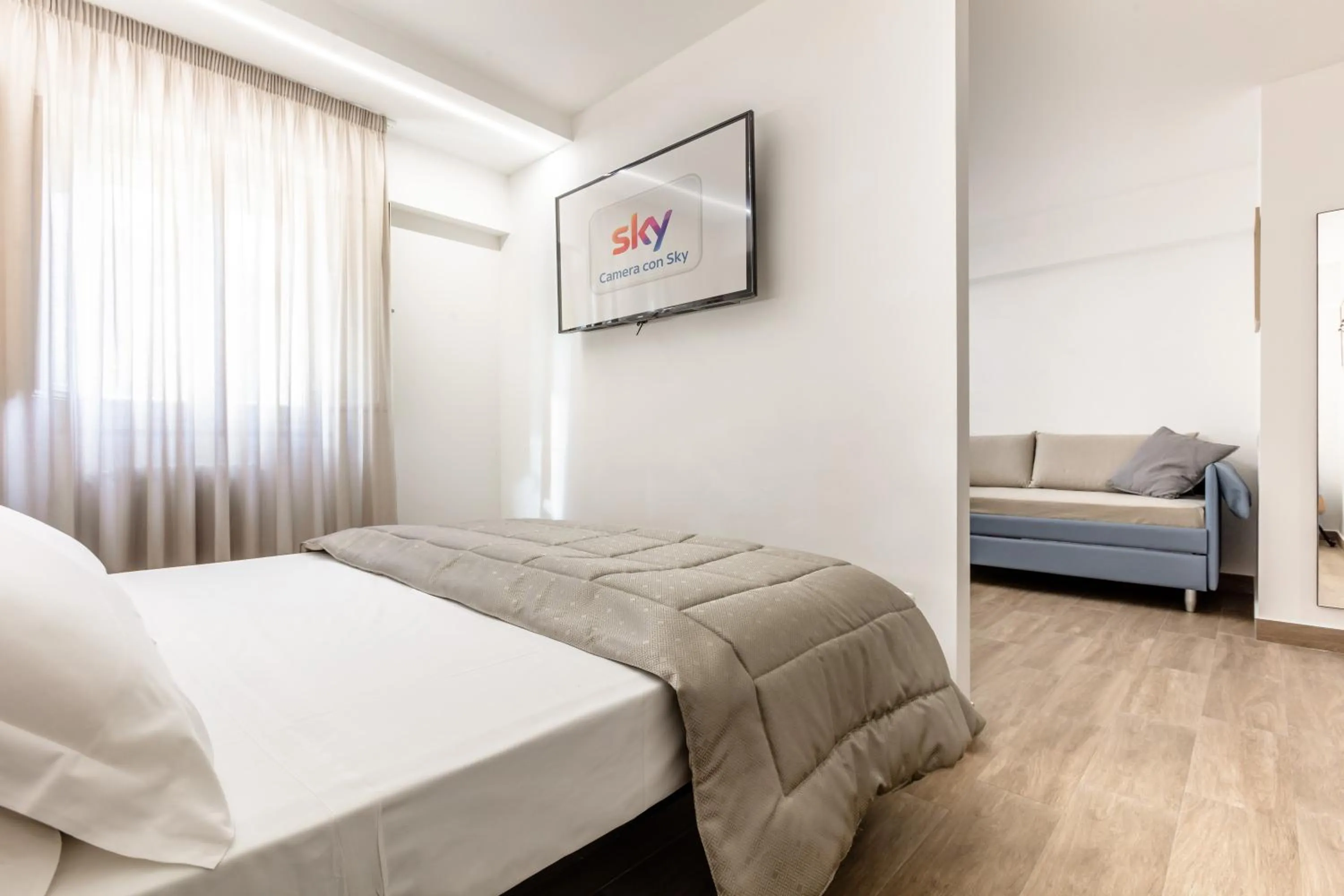 Bedroom, Bed in Hotel Miletto