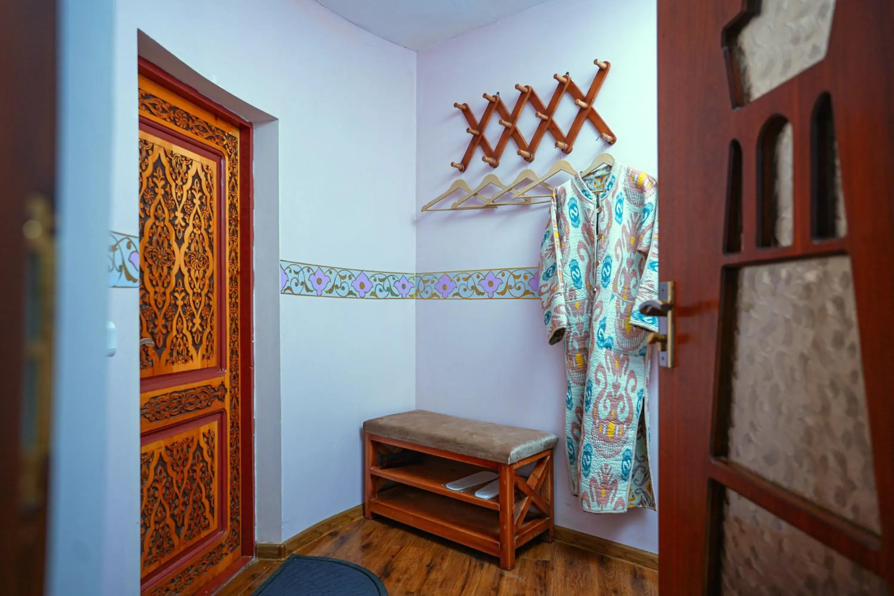 Large Double Room - single occupancy in City of Magicians Yurt&Desert Experience Large Double Room - single occupancy in City of Magicians Yurt&Desert Experience