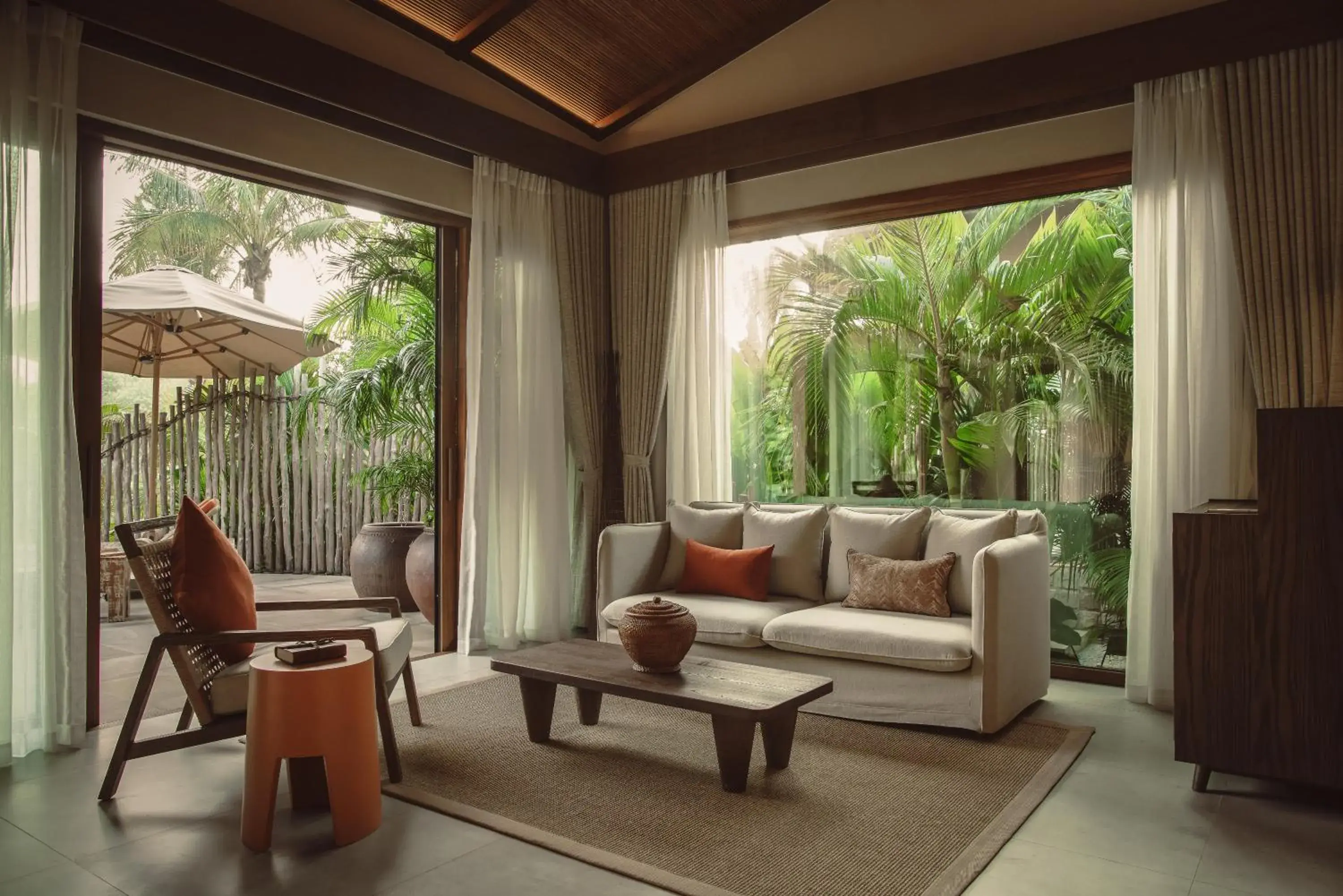 Living room in Namia River Retreat - Wellness Inclusive Resort Living room in Namia River Retreat - Wellness Inclusive Resort