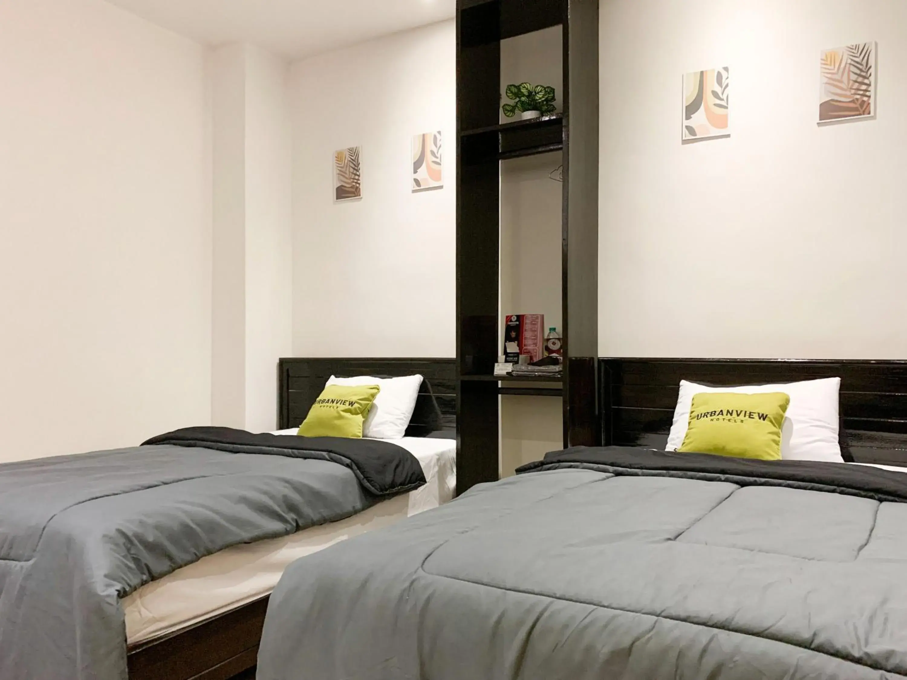 Deluxe Twin Room in Urbanview House of IKIGAI Deluxe Twin Room in Urbanview House of IKIGAI