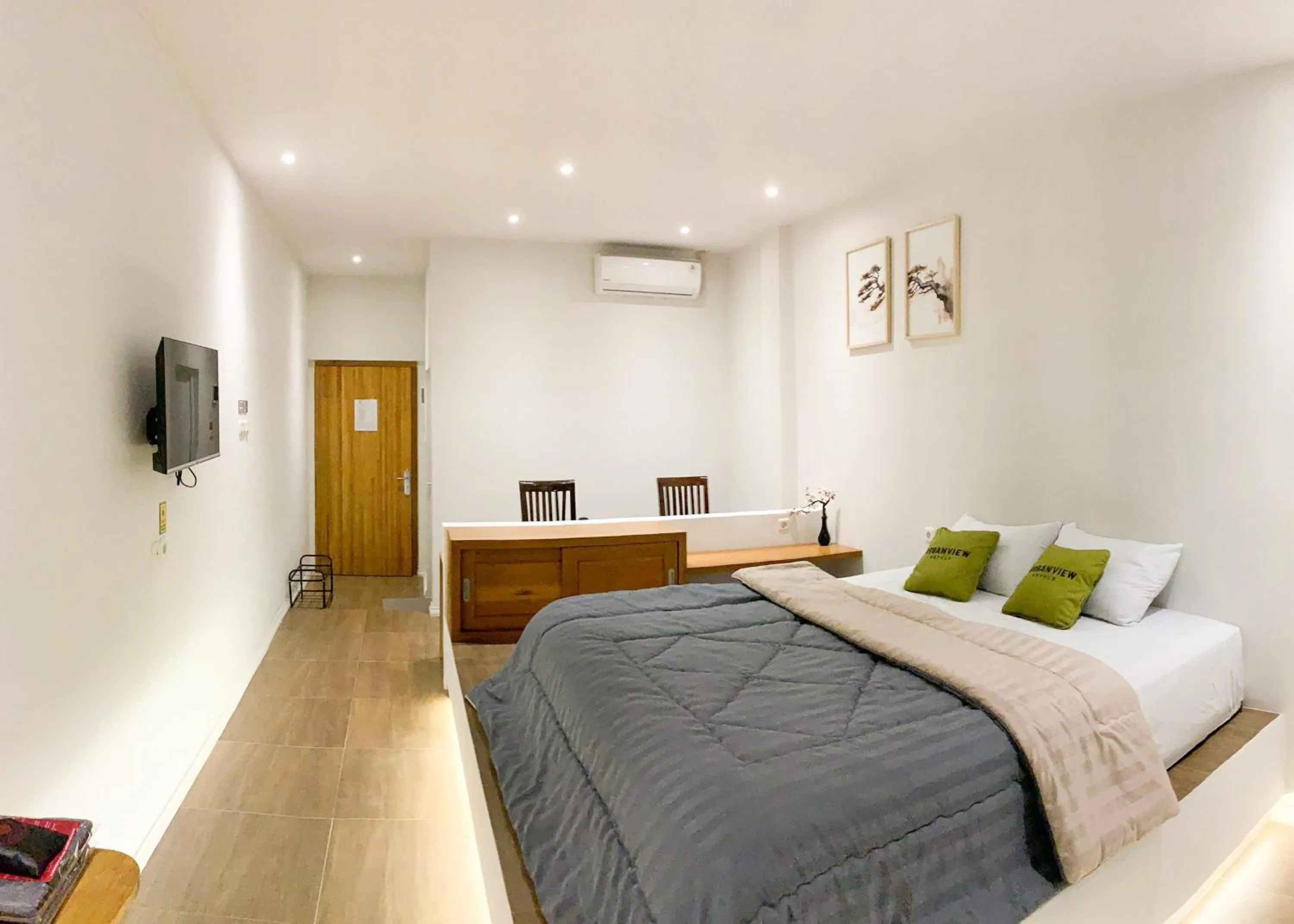 Bed in Urbanview House of IKIGAI