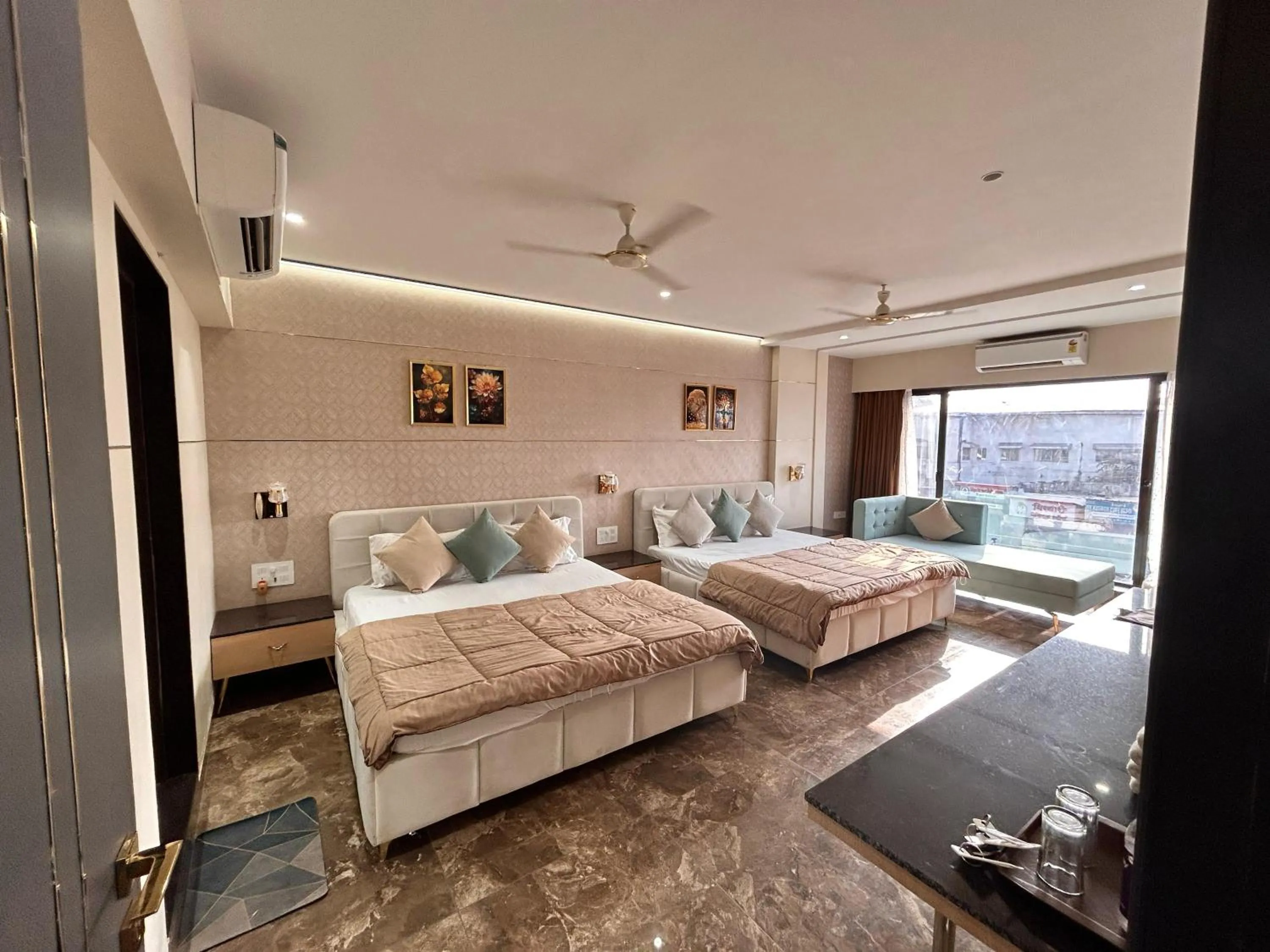 Hotel Mangal Shree