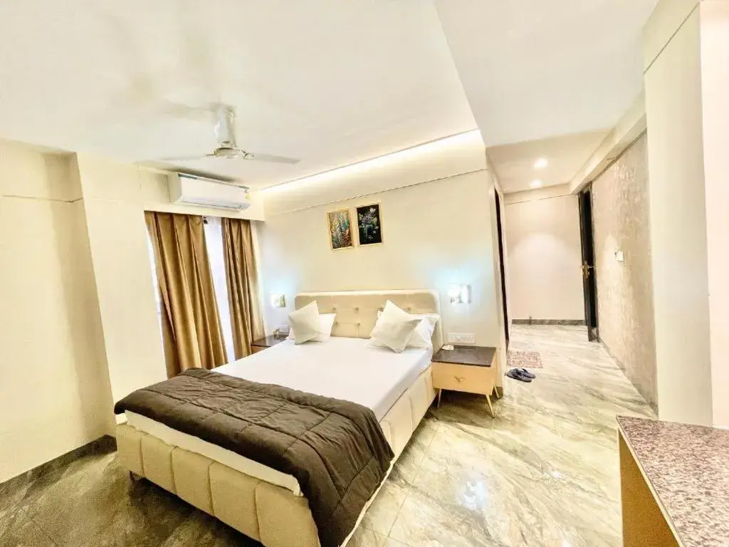 Deluxe Suite in Hotel Mangal Shree Deluxe Suite in Hotel Mangal Shree