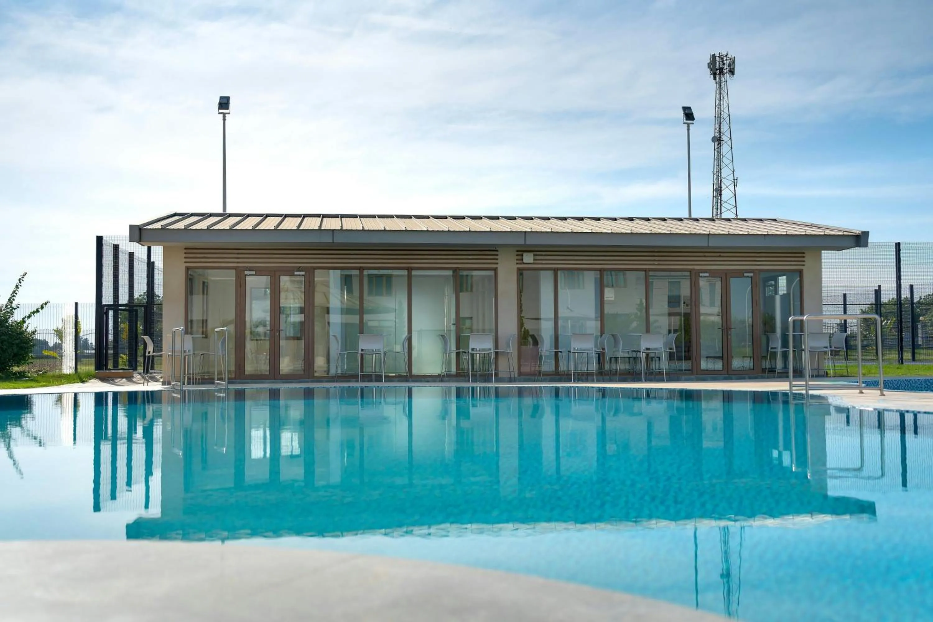 Swimming pool in Protea Hotel by Marriott Lusaka International Airport
