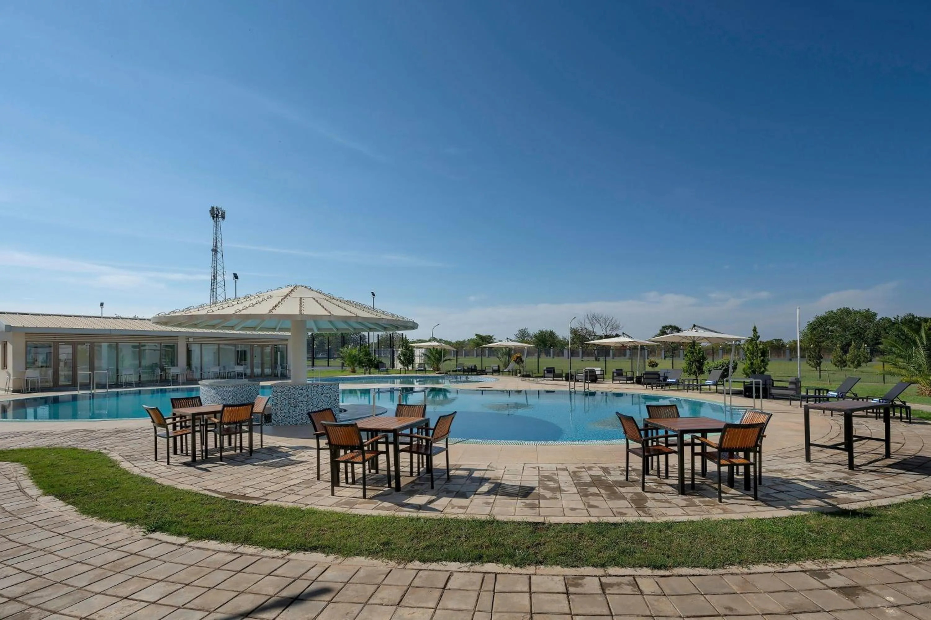 Swimming pool in Protea Hotel by Marriott Lusaka International Airport