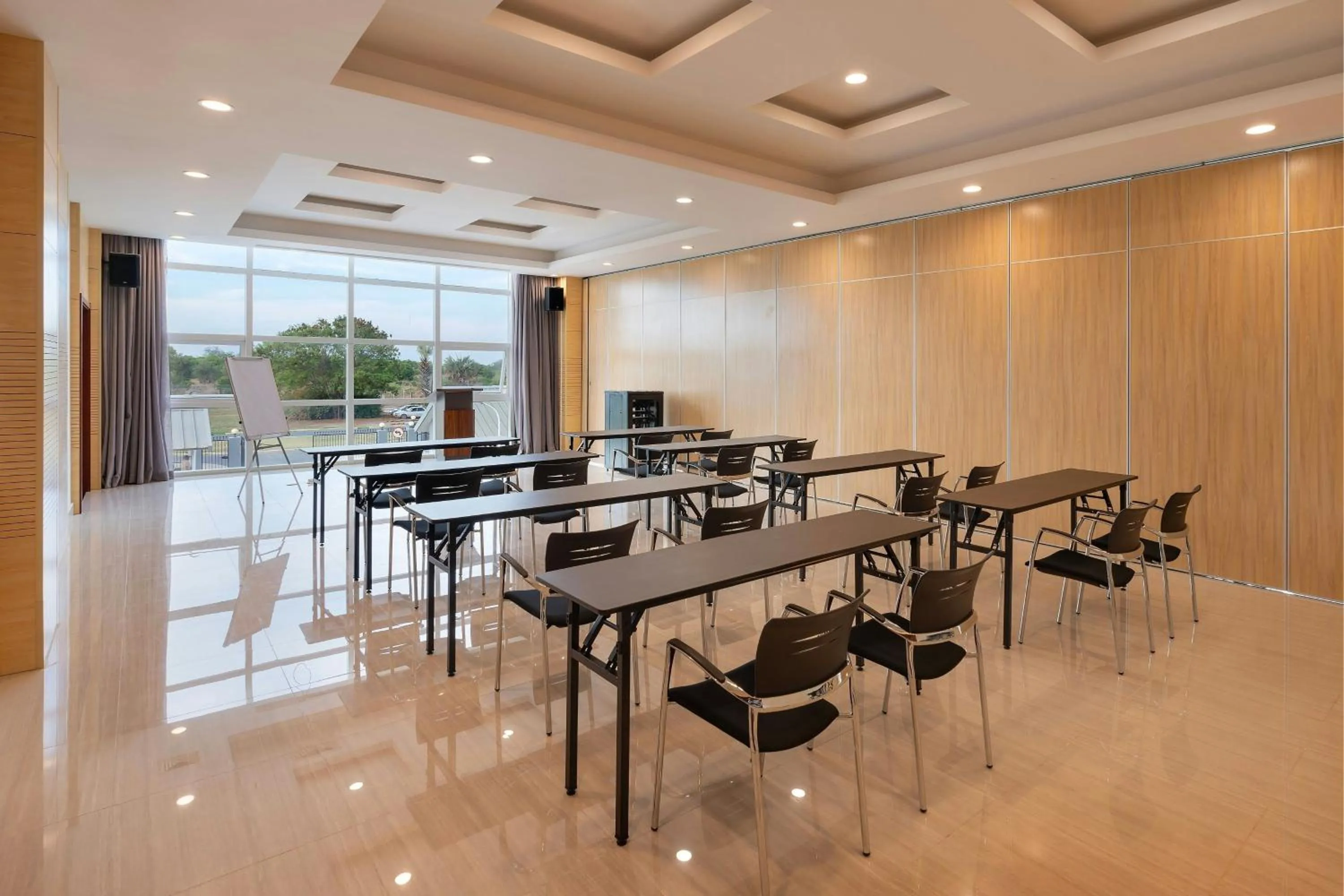Meeting/conference room in Protea Hotel by Marriott Lusaka International Airport