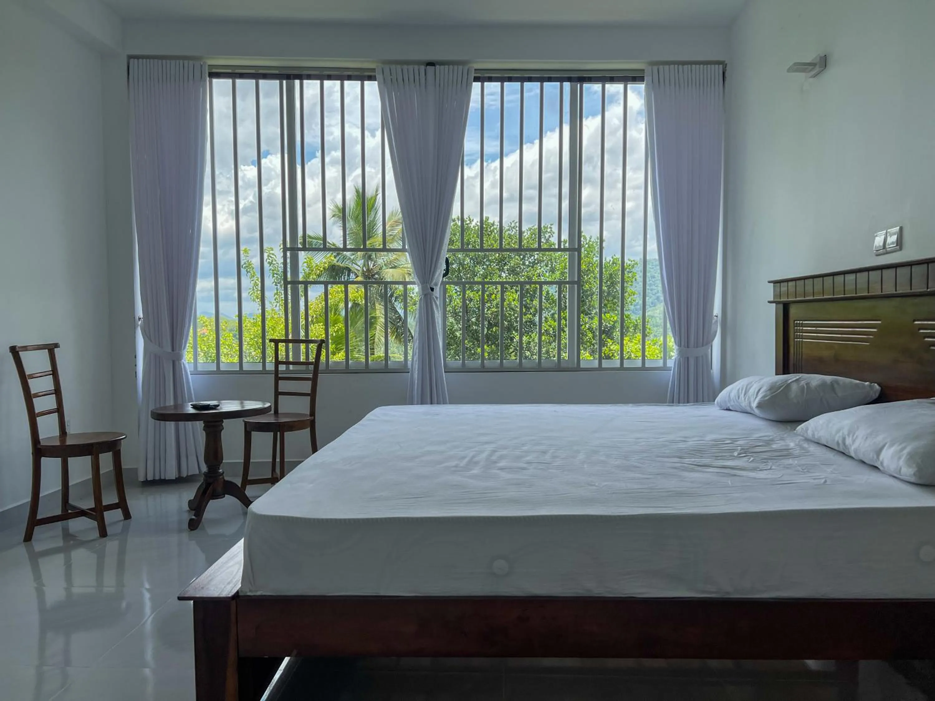 Bed in Meridian Holiday Resort