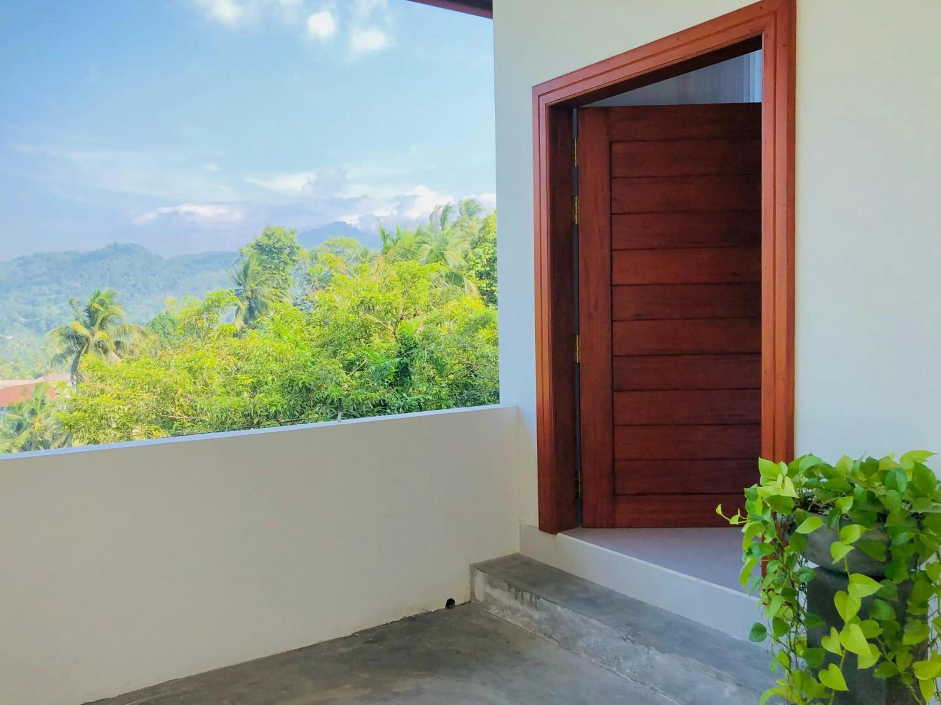 Facade/entrance in Meridian Holiday Resort