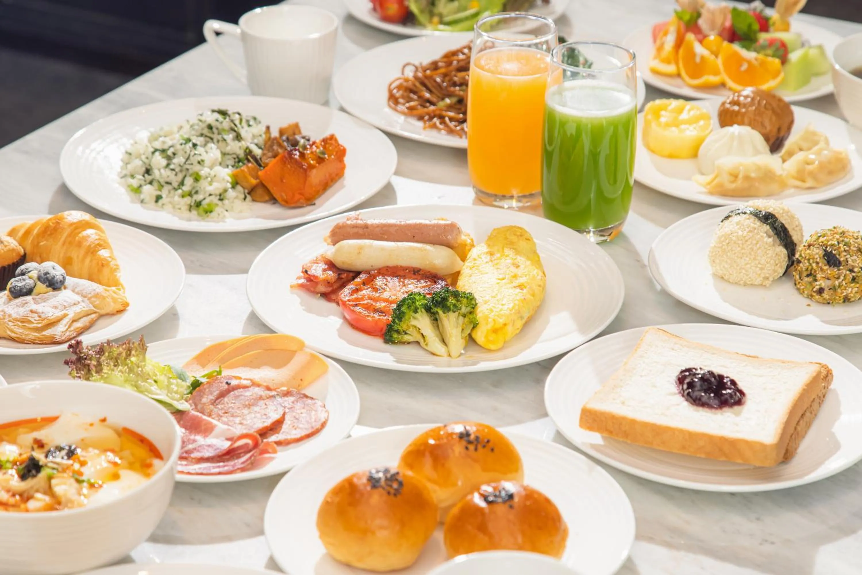 Restaurant/places to eat in Cordis Shanghai Seaworld