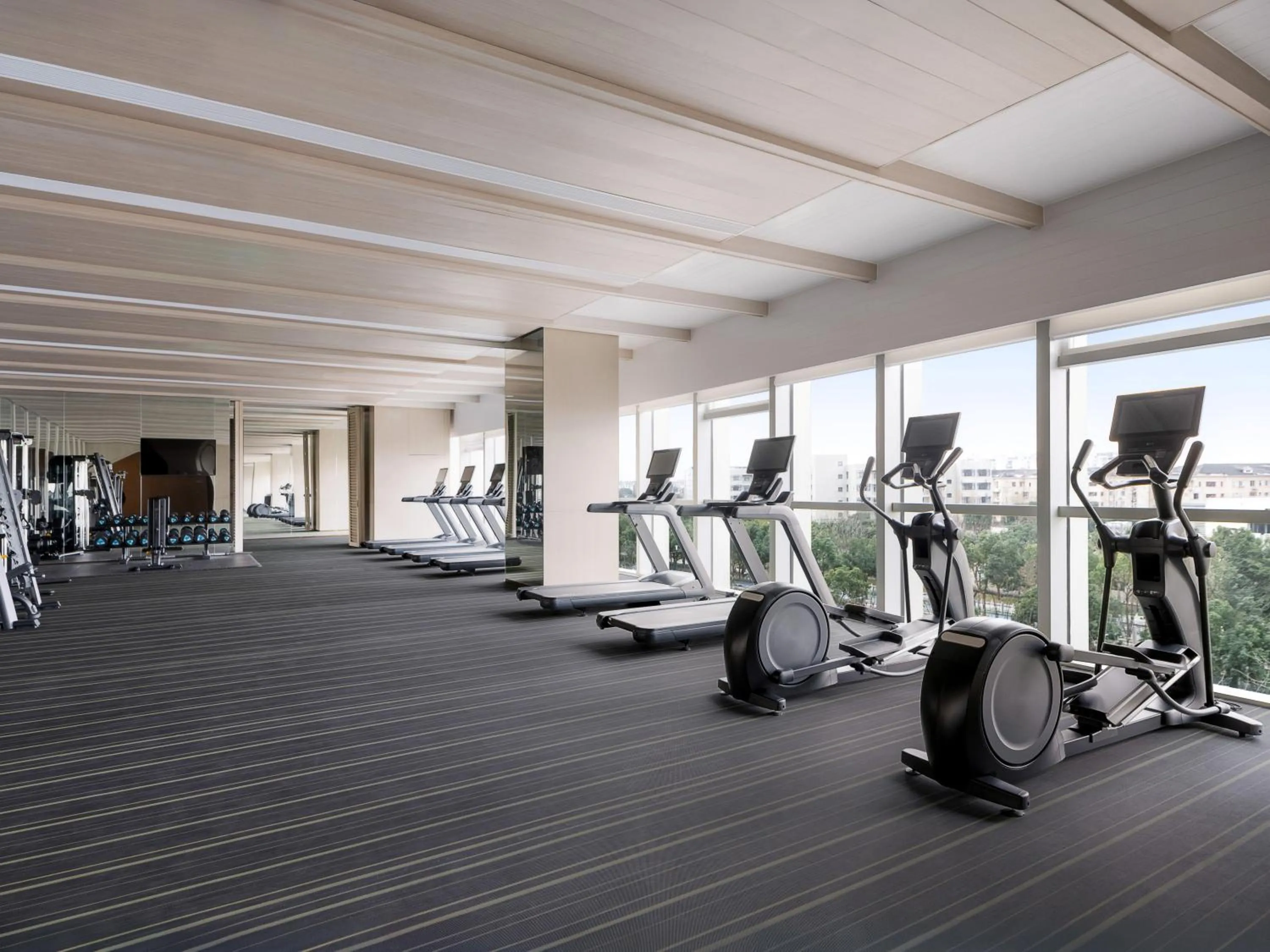 Fitness centre/facilities in Cordis Shanghai Seaworld