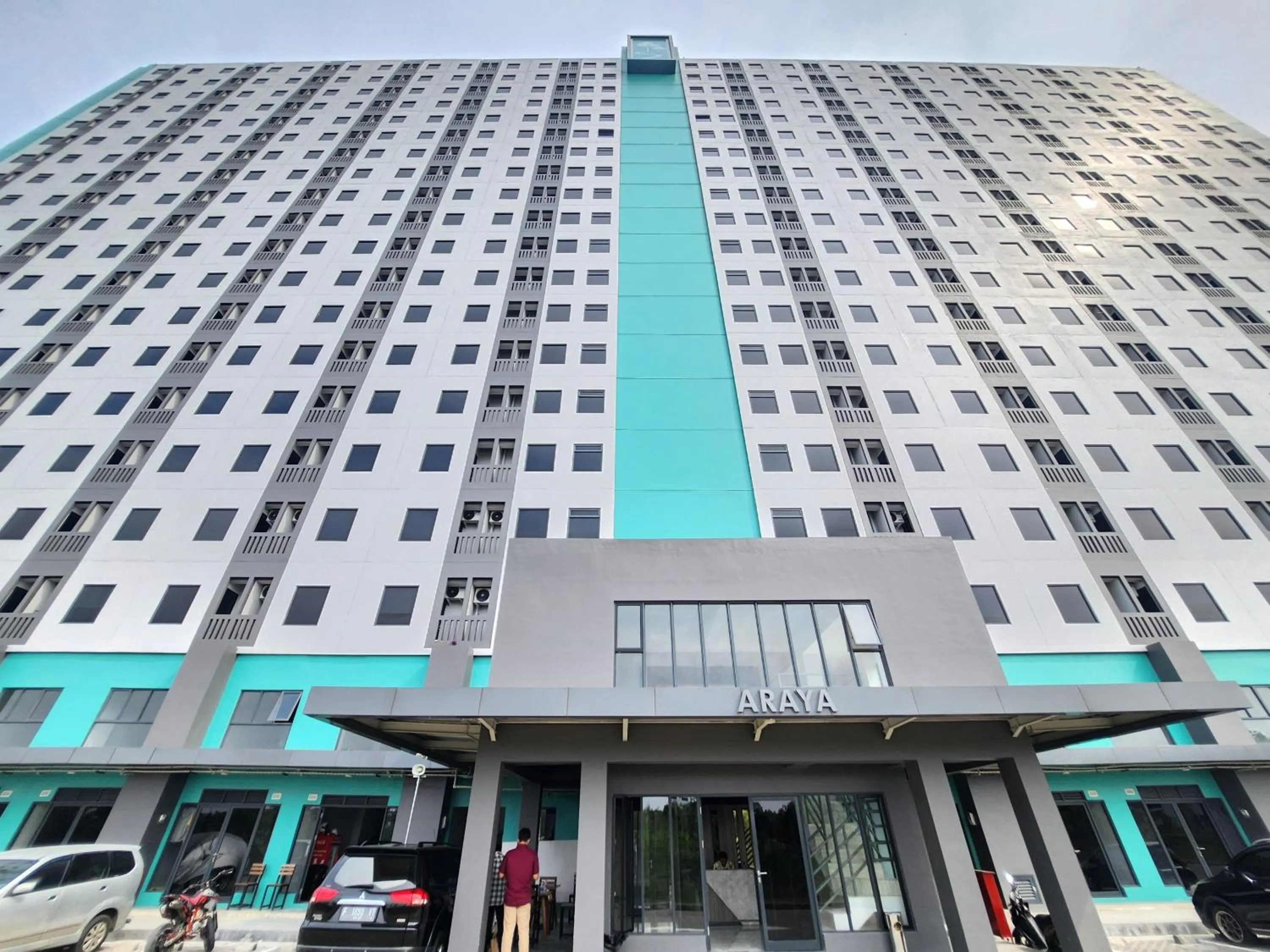 Property building in RedLiving Apartemen Riverdale Cikarang - Star Rooms