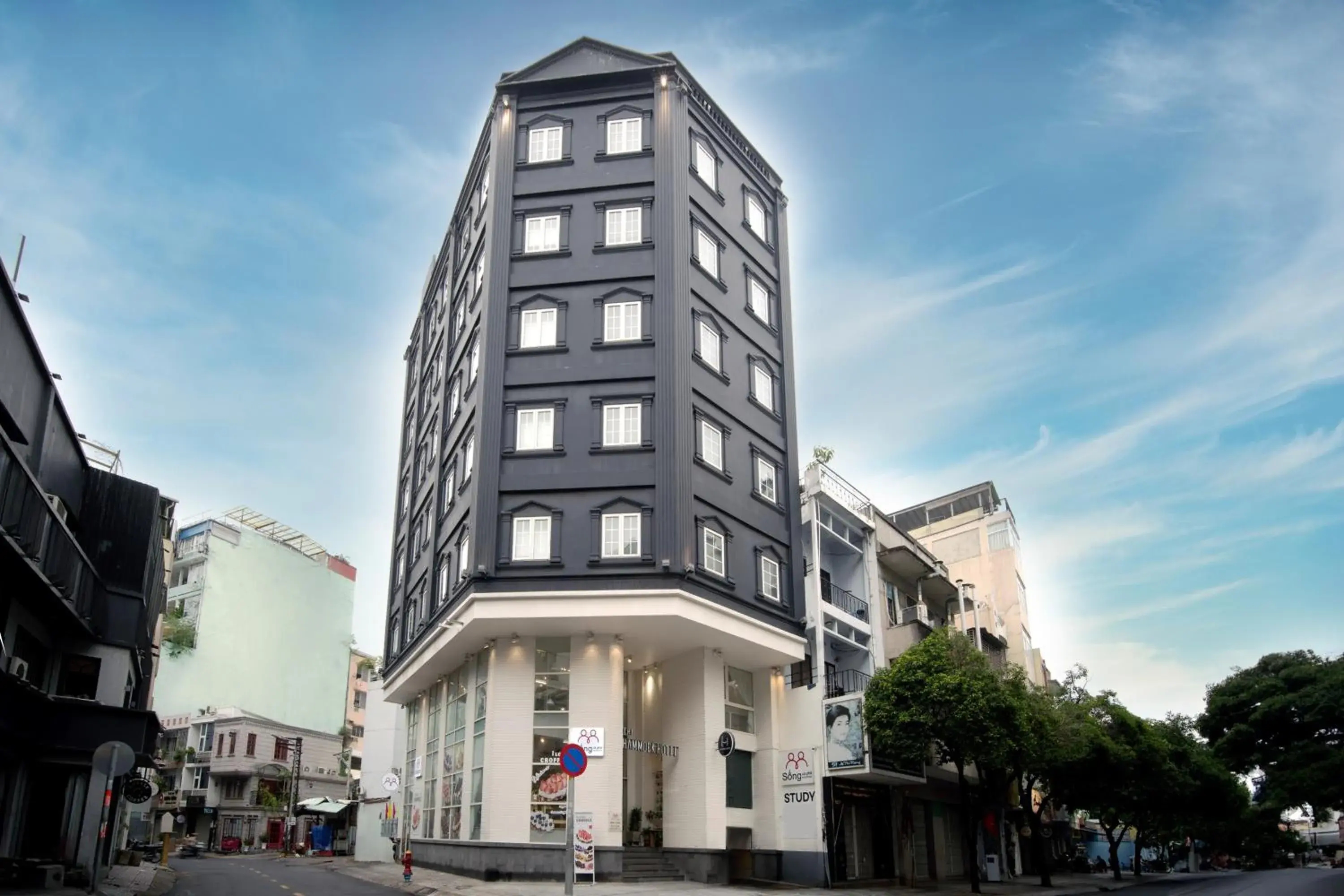 Property building in The Hammock Hotel Ben Thanh Property building in The Hammock Hotel Ben Thanh