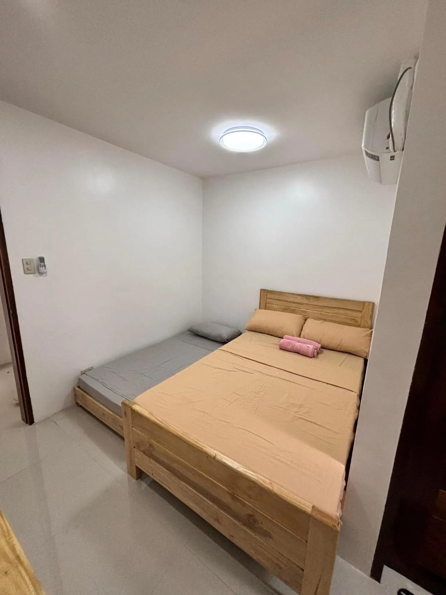 Triple Room with Bathroom - single occupancy in Kataluma Inn
