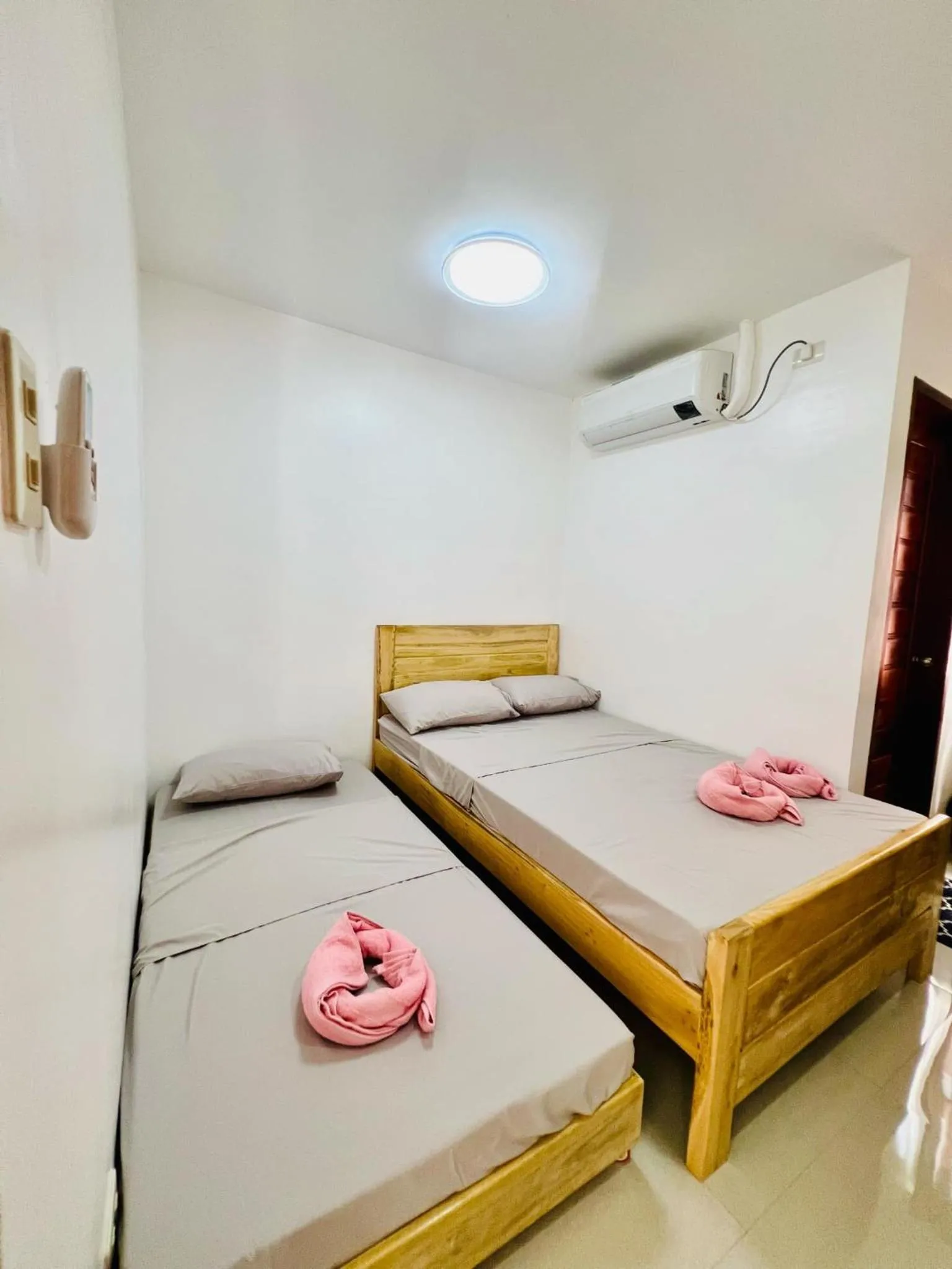 Bed in Kataluma Inn
