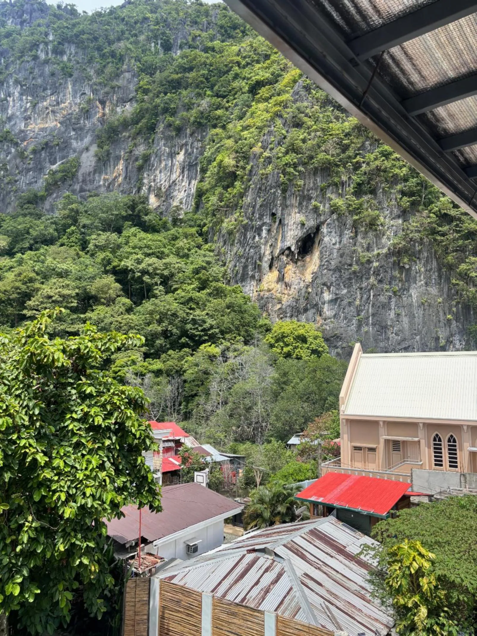 Mountain view in Kataluma Inn