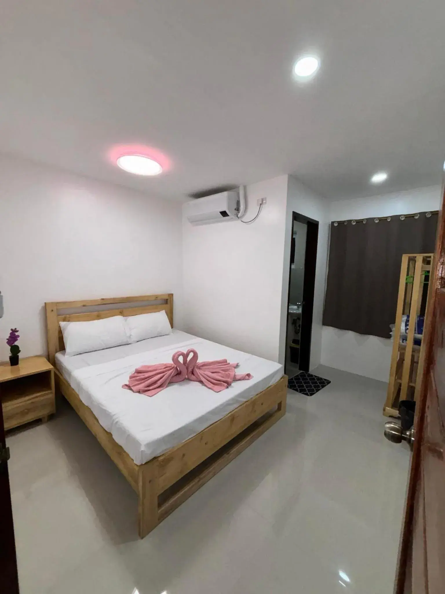 Double Room with Private Bathroom in Kataluma Inn Double Room with Private Bathroom in Kataluma Inn