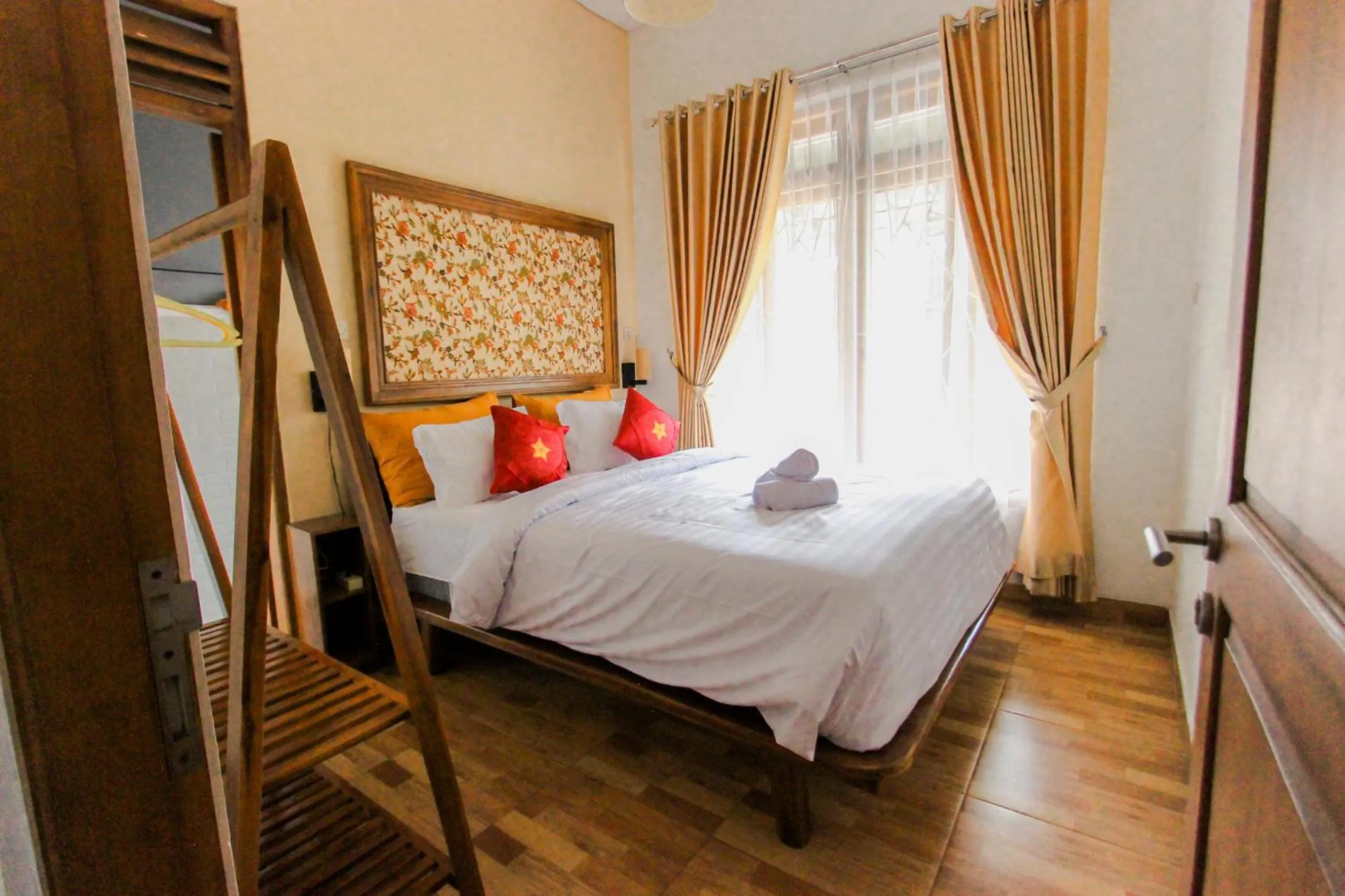 Bed in Villa D'Maguwo Suites