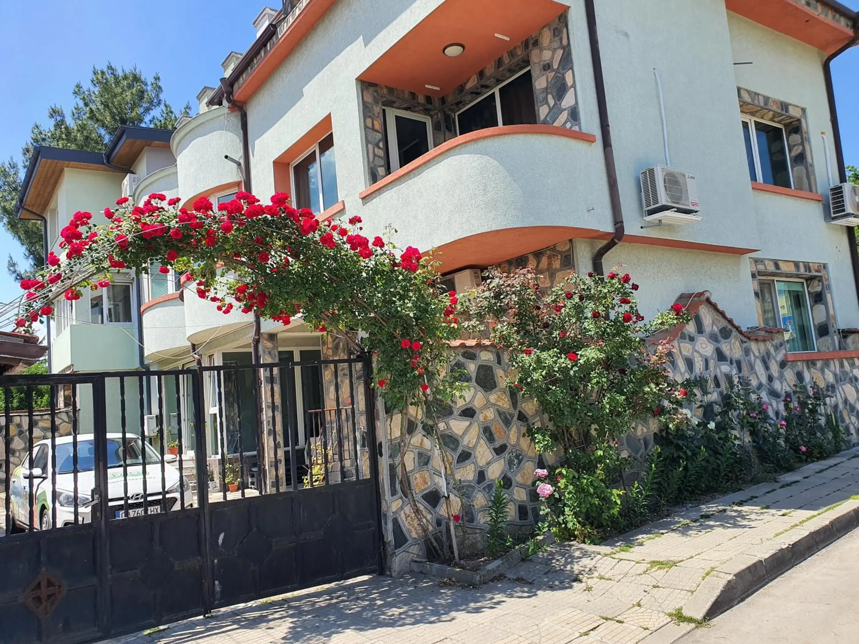 Apartment in АПАРТАМЕНТ ЗА ГОСТИ "Момчил'' Apartment in АПАРТАМЕНТ ЗА ГОСТИ "Момчил''