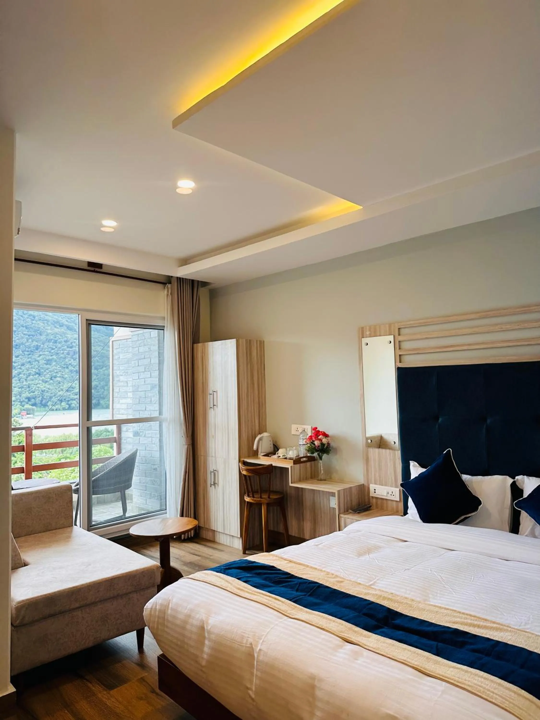 Bedroom, Bed in Hotel Adam